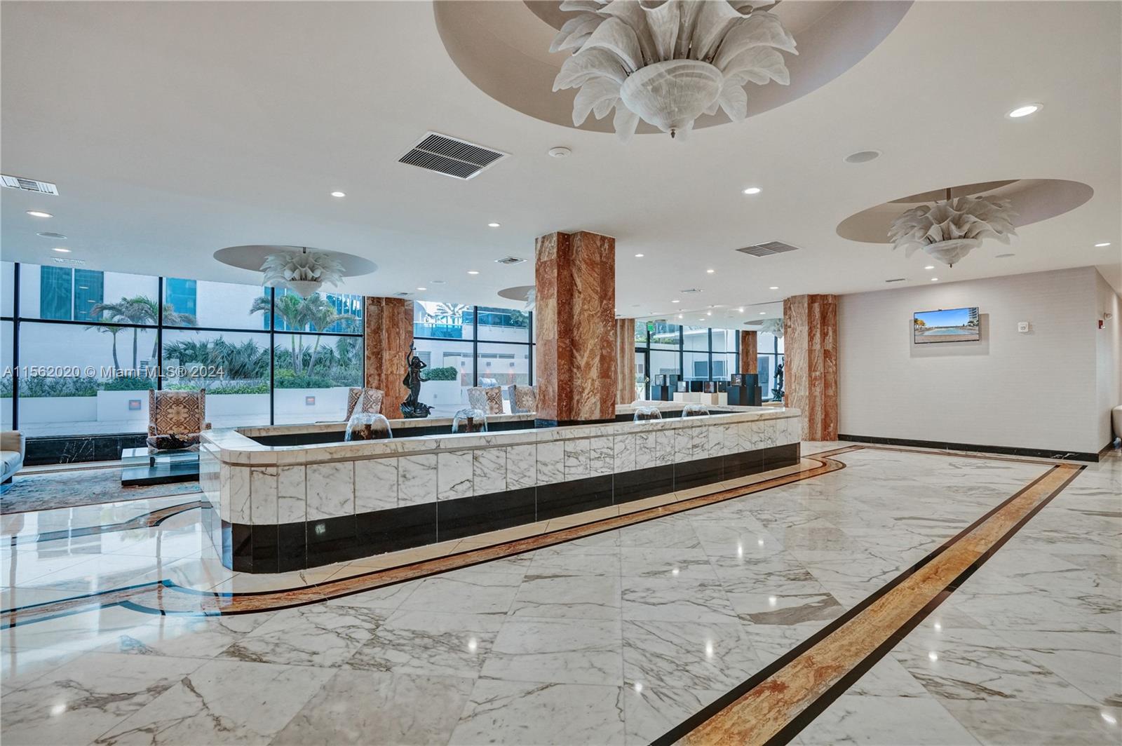 2751 S Ocean Dr N8PH, Hollywood, Florida 33019, 2 Bedrooms Bedrooms, ,2 BathroomsBathrooms,Residential,For Sale,2751 S Ocean Dr N8PH,A11562020