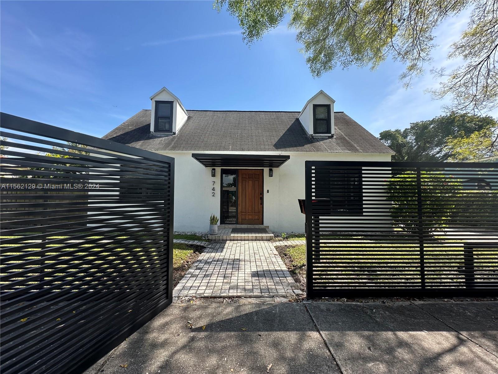 742 NW 50th St, Miami, Florida 33127, 4 Bedrooms Bedrooms, ,2 BathroomsBathrooms,Residentiallease,For Rent,742 NW 50th St,A11562129