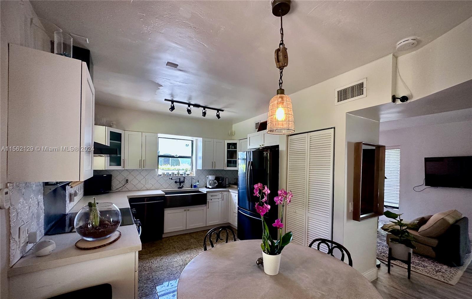 742 NW 50th St, Miami, Florida 33127, 4 Bedrooms Bedrooms, ,2 BathroomsBathrooms,Residentiallease,For Rent,742 NW 50th St,A11562129