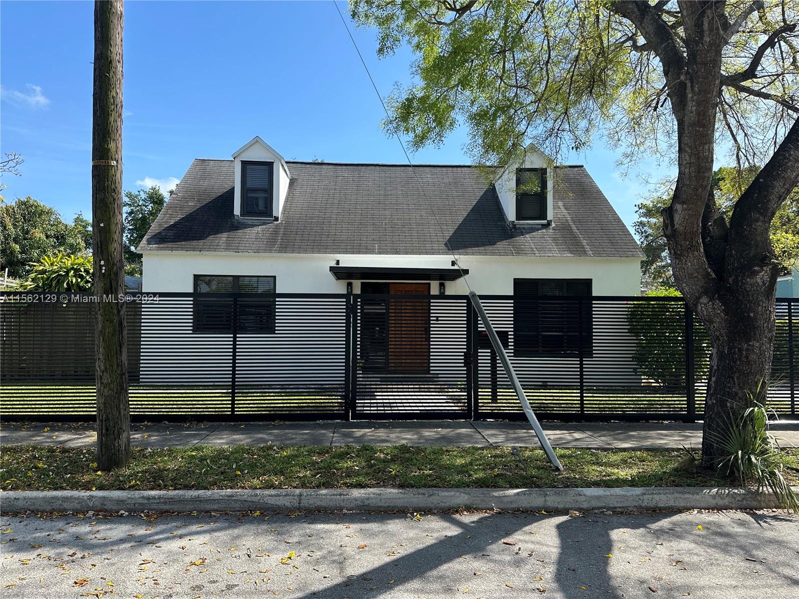 742 NW 50th St, Miami, Florida 33127, 4 Bedrooms Bedrooms, ,2 BathroomsBathrooms,Residentiallease,For Rent,742 NW 50th St,A11562129