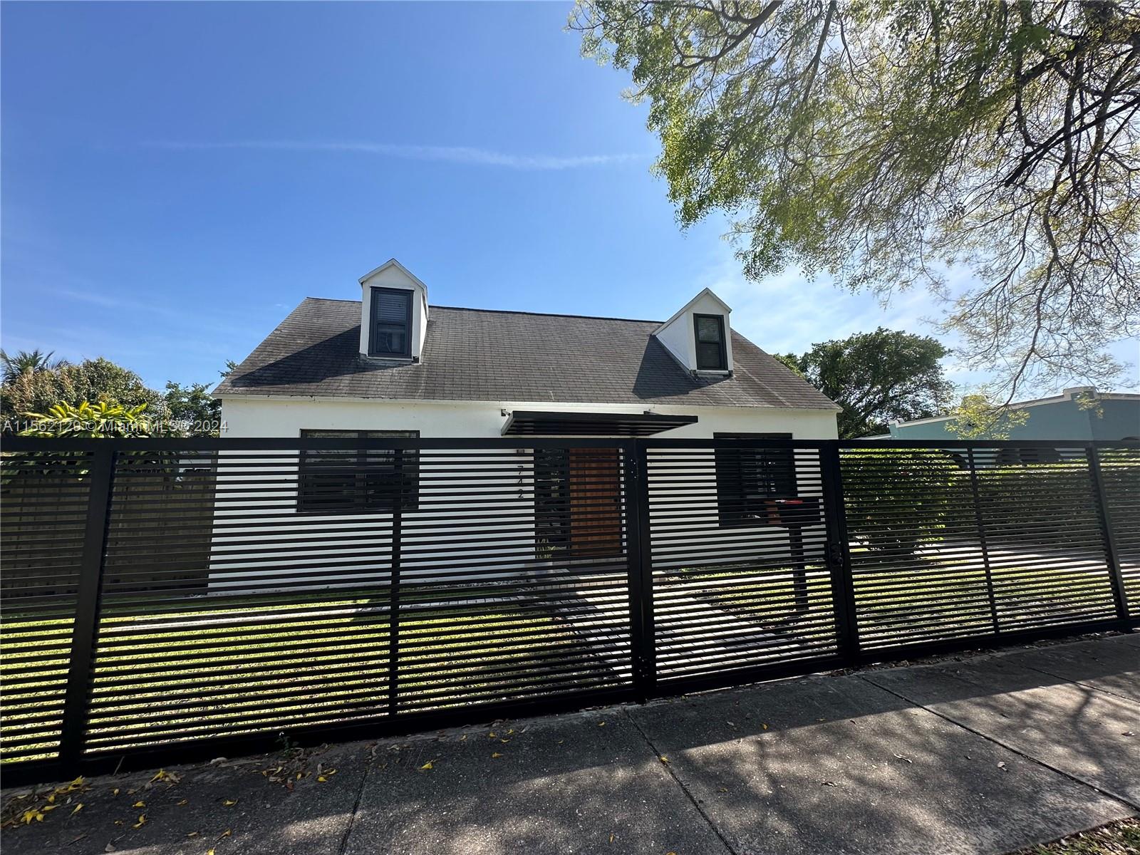 742 NW 50th St, Miami, Florida 33127, 4 Bedrooms Bedrooms, ,2 BathroomsBathrooms,Residentiallease,For Rent,742 NW 50th St,A11562129