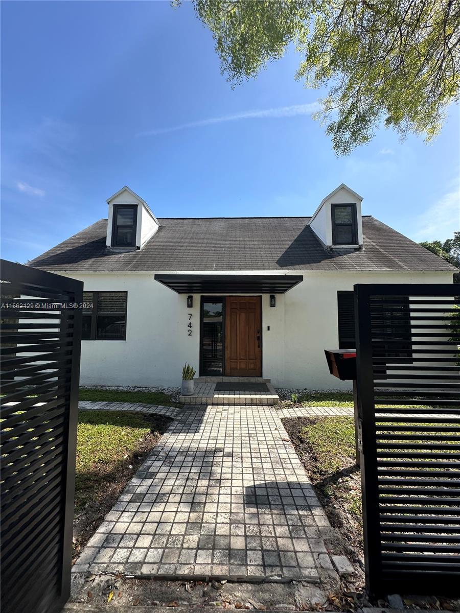 742 NW 50th St, Miami, Florida 33127, 4 Bedrooms Bedrooms, ,2 BathroomsBathrooms,Residentiallease,For Rent,742 NW 50th St,A11562129