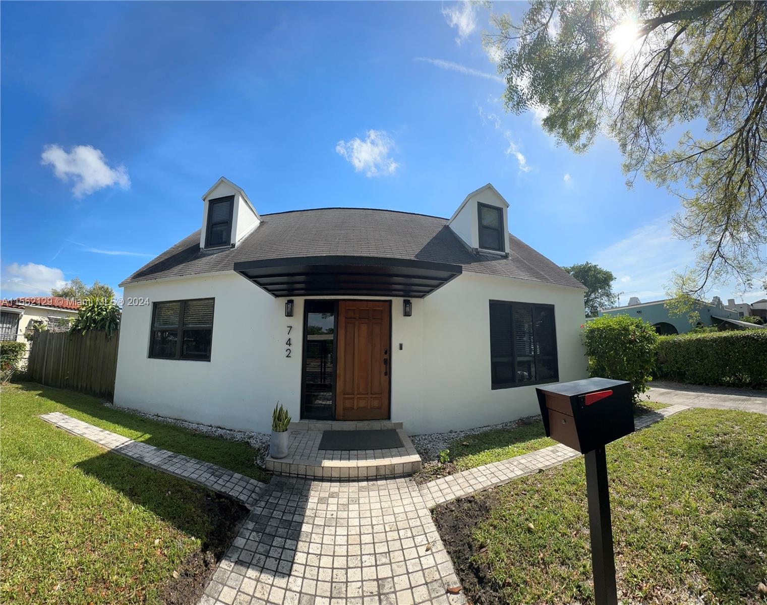 742 NW 50th St, Miami, Florida 33127, 4 Bedrooms Bedrooms, ,2 BathroomsBathrooms,Residentiallease,For Rent,742 NW 50th St,A11562129