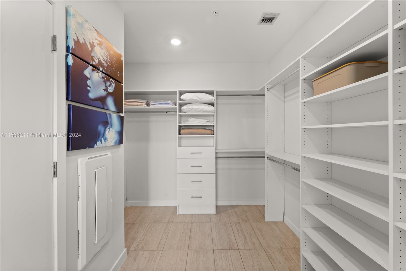 3900 Biscayne Blvd S-510, Miami, Florida 33137, 1 Bedroom Bedrooms, ,1 BathroomBathrooms,Residential,For Sale,3900 Biscayne Blvd S-510,A11563211