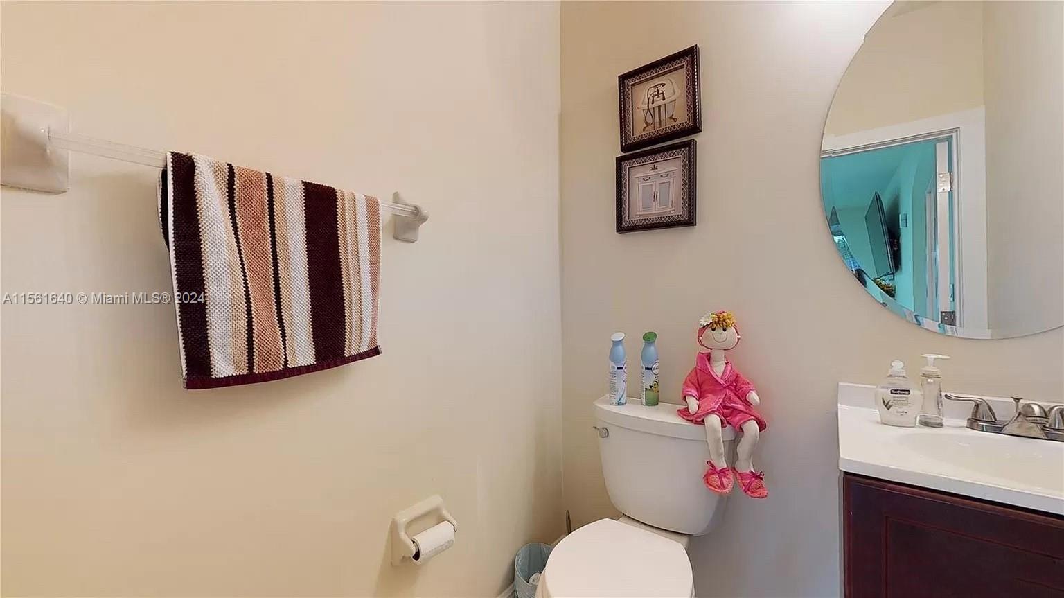 11609 SW 238th Ter, Homestead, Florida 33032, 4 Bedrooms Bedrooms, ,2 BathroomsBathrooms,Residential,For Sale,11609 SW 238th Ter,A11561640