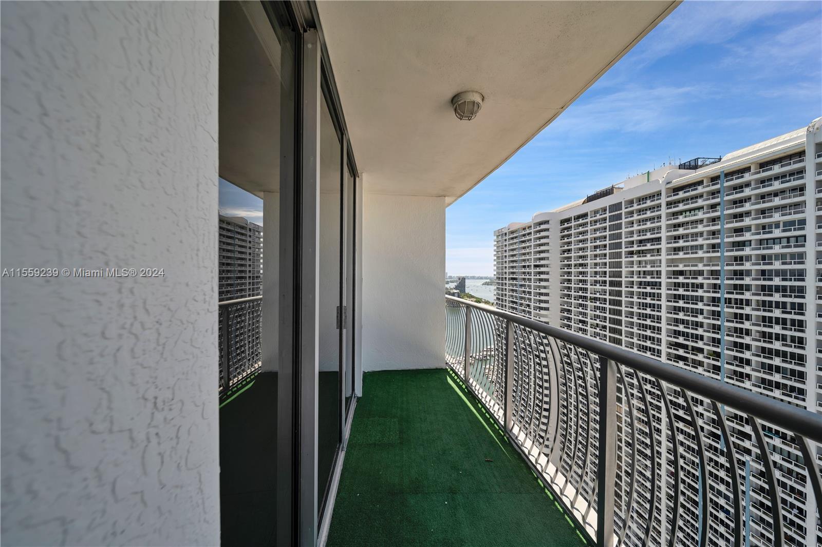 1750 N Bayshore Drive 3208, Miami, Florida 33132, ,1 BathroomBathrooms,Residential,For Sale,1750 N Bayshore Drive 3208,A11559239