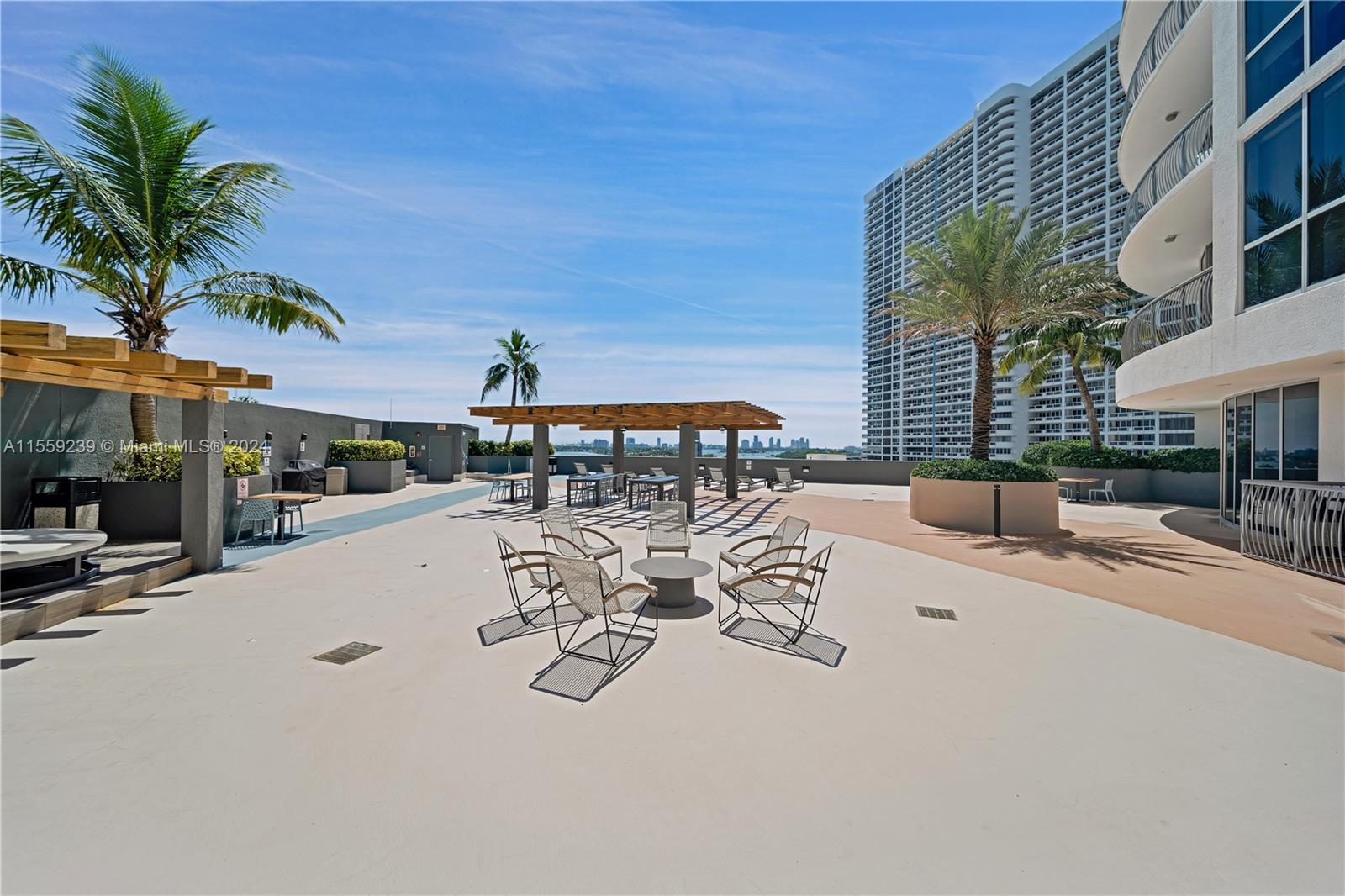 1750 N Bayshore Drive 3208, Miami, Florida 33132, ,1 BathroomBathrooms,Residential,For Sale,1750 N Bayshore Drive 3208,A11559239