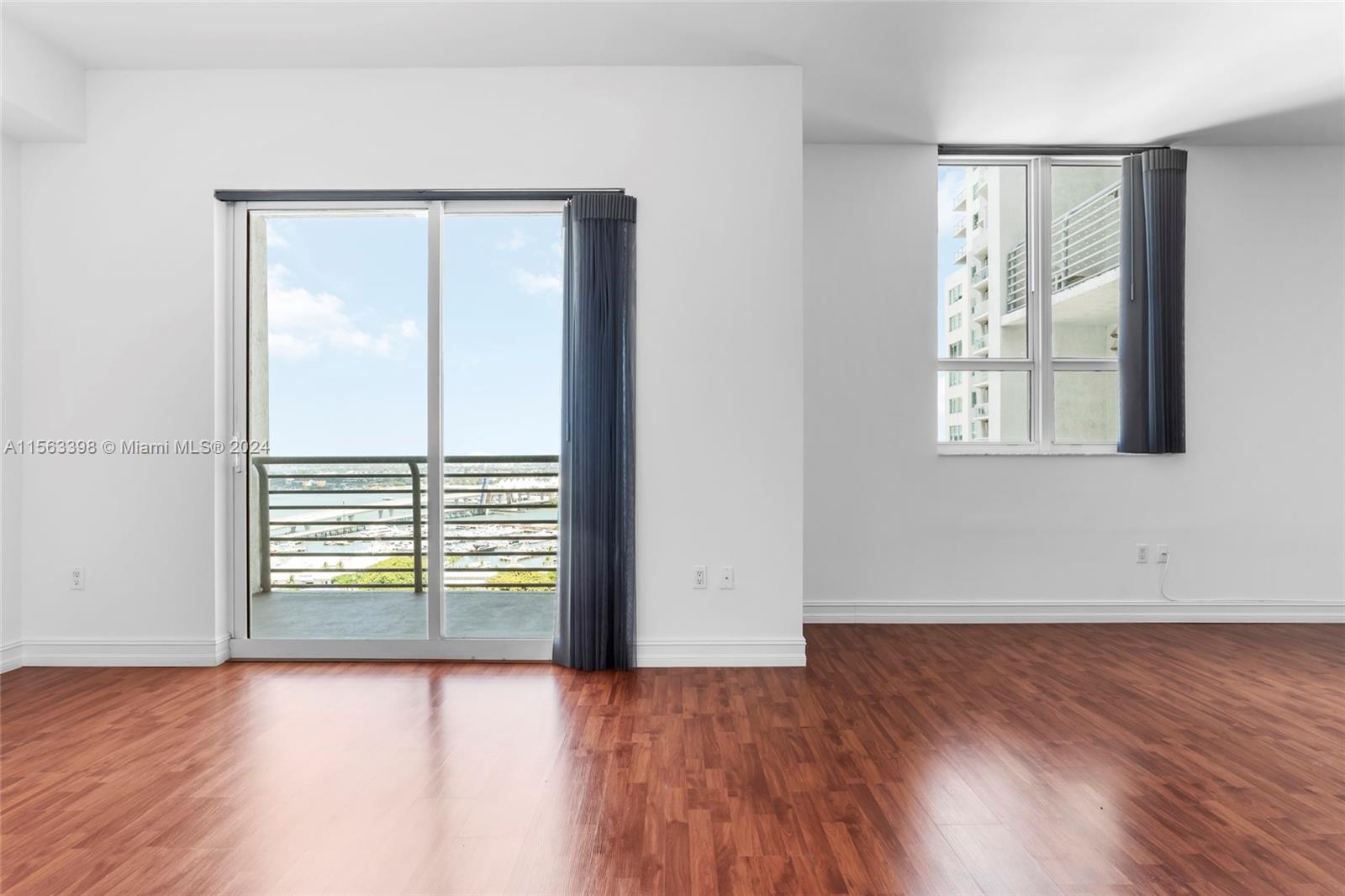 234 NE 3rd St 2204, Miami, Florida 33132, 1 Bedroom Bedrooms, ,1 BathroomBathrooms,Residentiallease,For Rent,234 NE 3rd St 2204,A11563398
