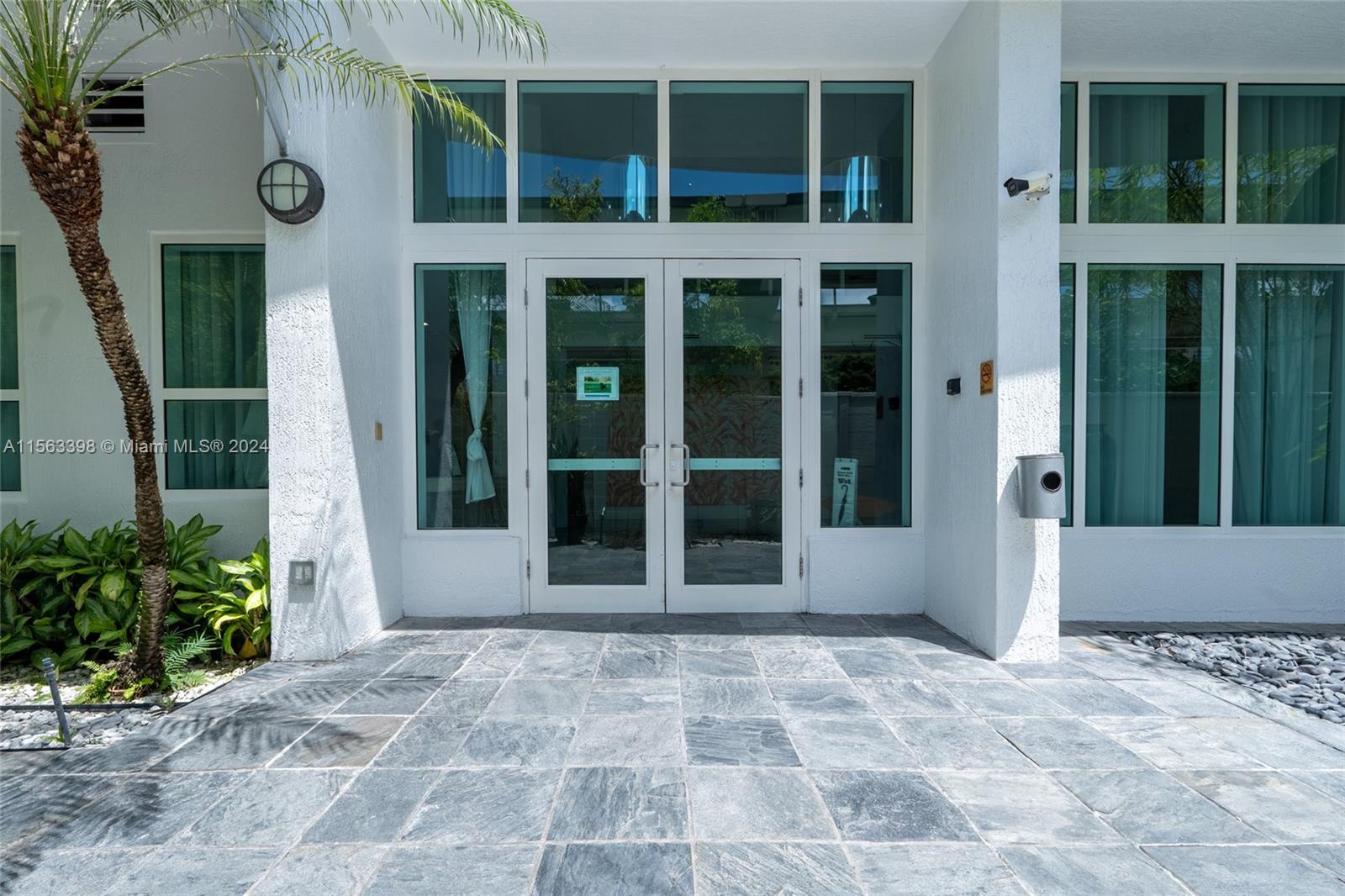 234 NE 3rd St 2204, Miami, Florida 33132, 1 Bedroom Bedrooms, ,1 BathroomBathrooms,Residentiallease,For Rent,234 NE 3rd St 2204,A11563398