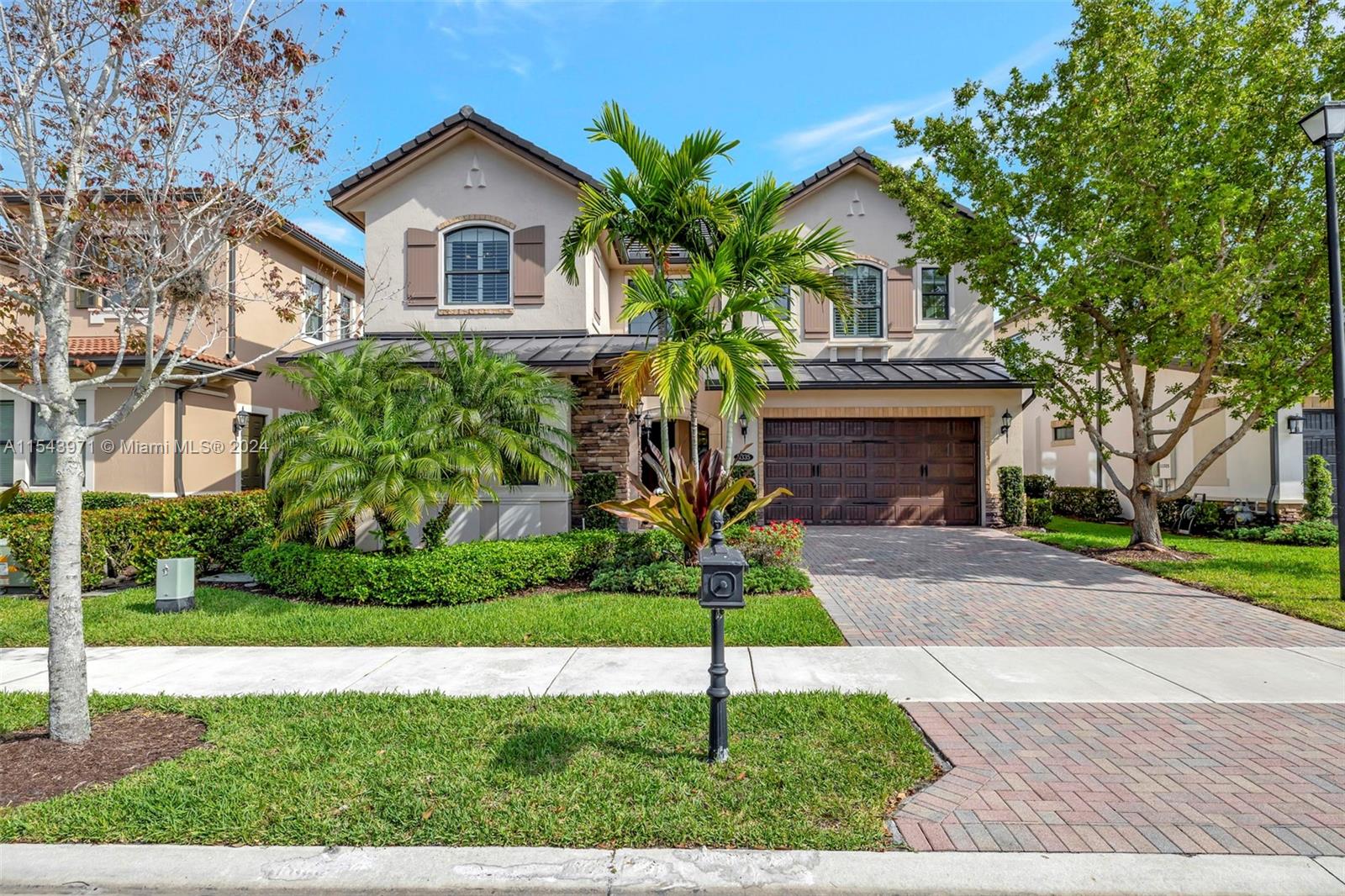 11335  Fairfield St  For Sale A11543971, FL