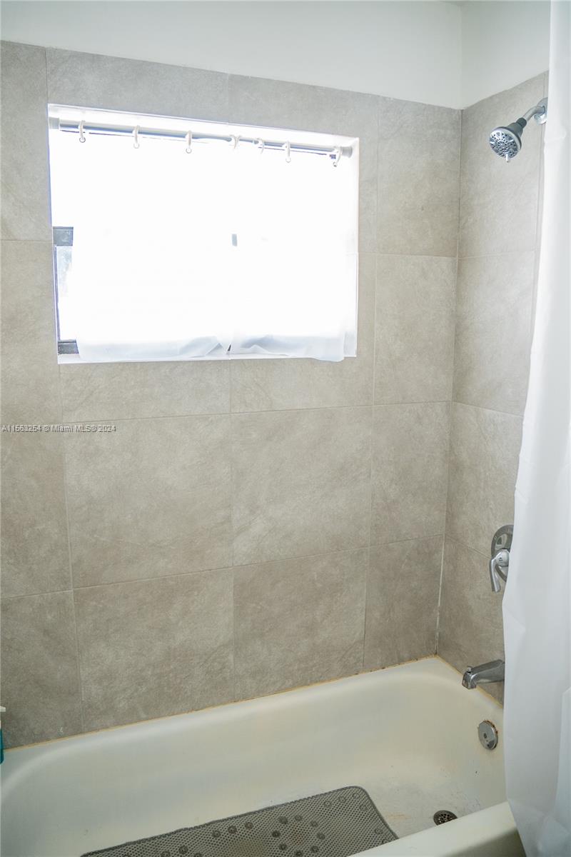 745 NW 4th St, Hallandale Beach, Florida 33009, 2 Bedrooms Bedrooms, ,1 BathroomBathrooms,Residential,For Sale,745 NW 4th St,A11563254