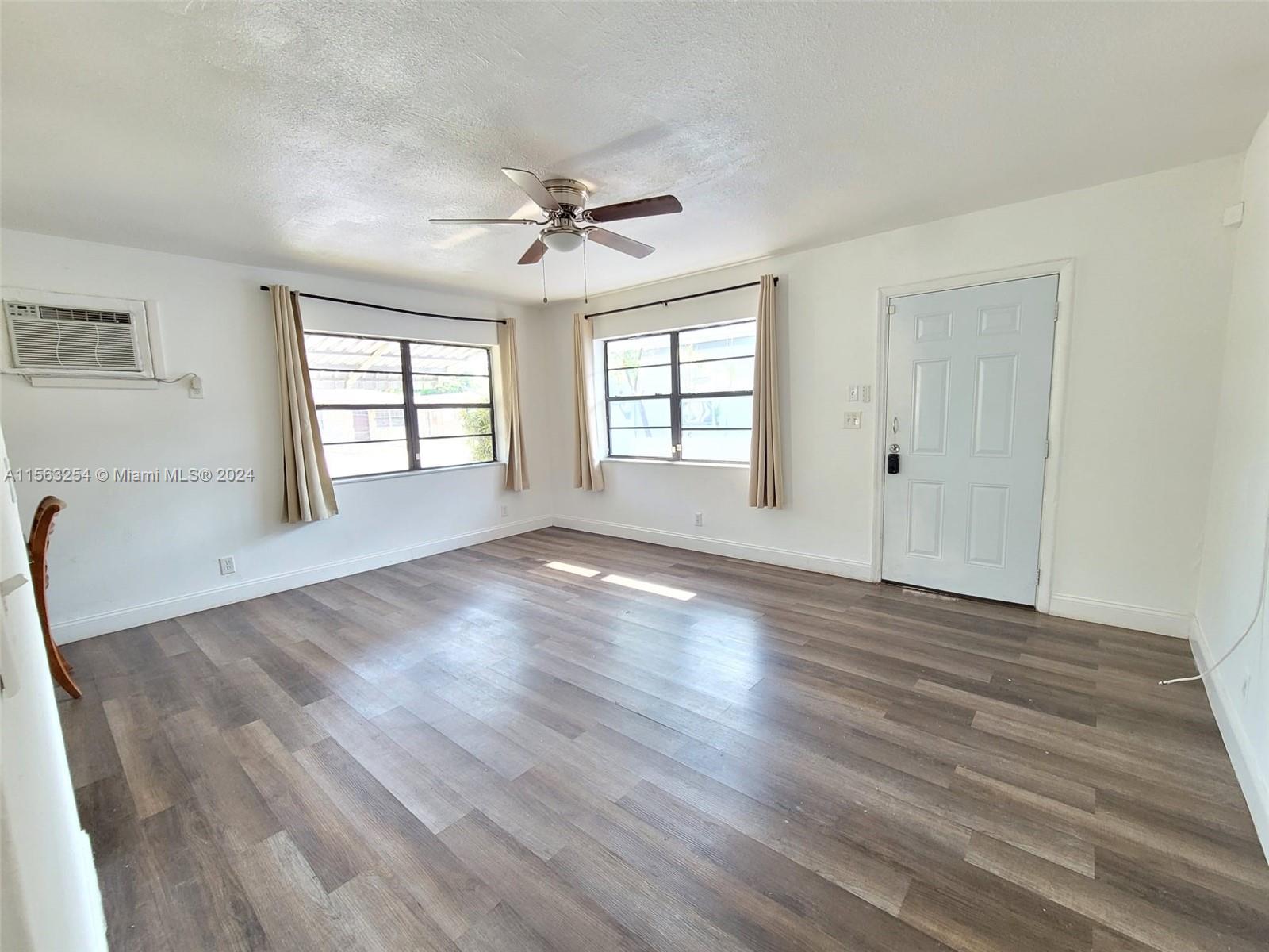 Private side door entry