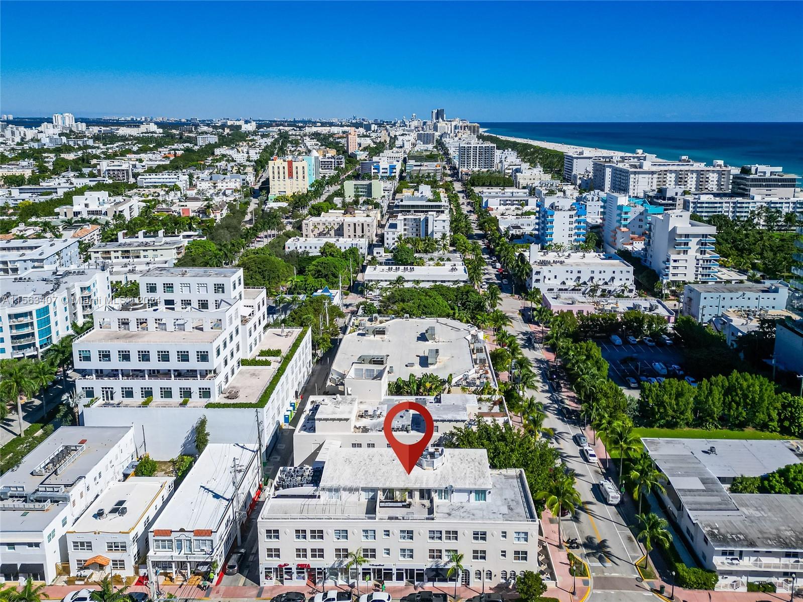 100 Collins Ave 203, Miami Beach, Florida 33139, 1 Bedroom Bedrooms, ,1 BathroomBathrooms,Residential,For Sale,100 Collins Ave 203,A11563407
