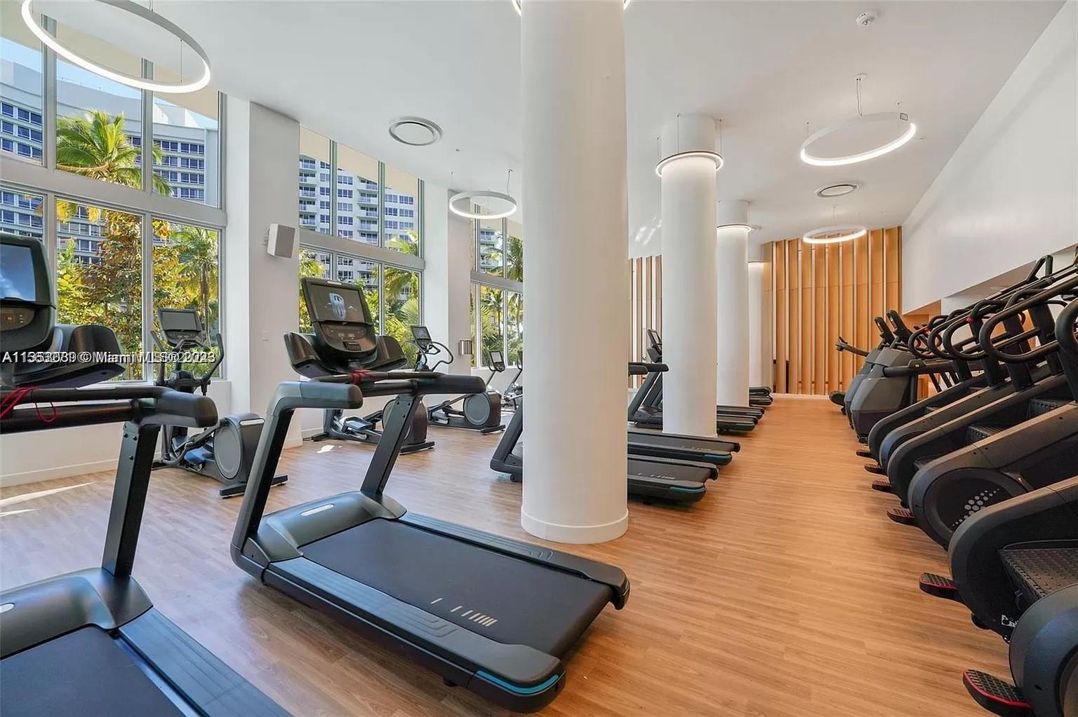 1500 Bay Rd 1132S, Miami Beach, Florida 33139, 1 Bedroom Bedrooms, ,1 BathroomBathrooms,Residentiallease,For Rent,1500 Bay Rd 1132S,A11563271