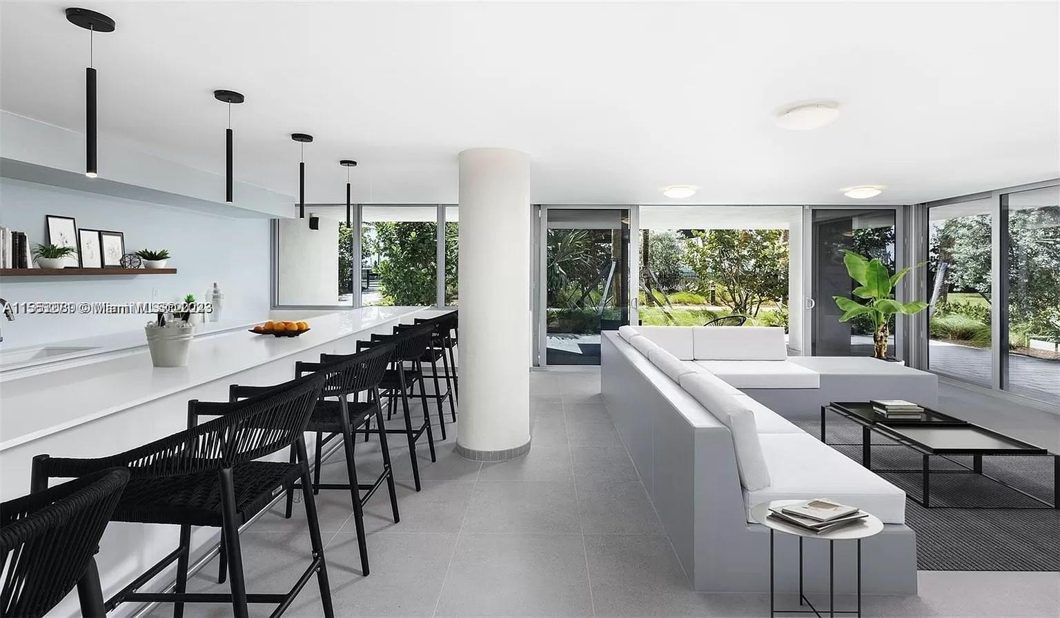 1500 Bay Rd 1132S, Miami Beach, Florida 33139, 1 Bedroom Bedrooms, ,1 BathroomBathrooms,Residentiallease,For Rent,1500 Bay Rd 1132S,A11563271