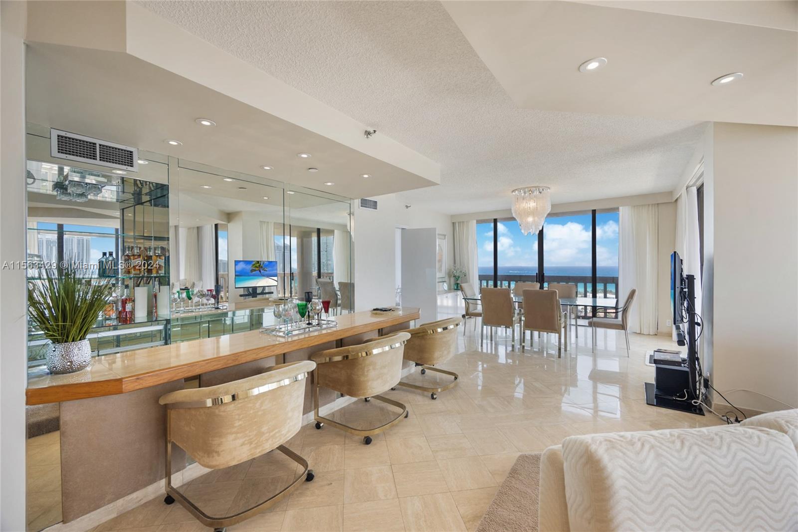 Aventura, Florida 33180, 3 Bedrooms Bedrooms, ,2 BathroomsBathrooms,Residential,For Sale,A11563429