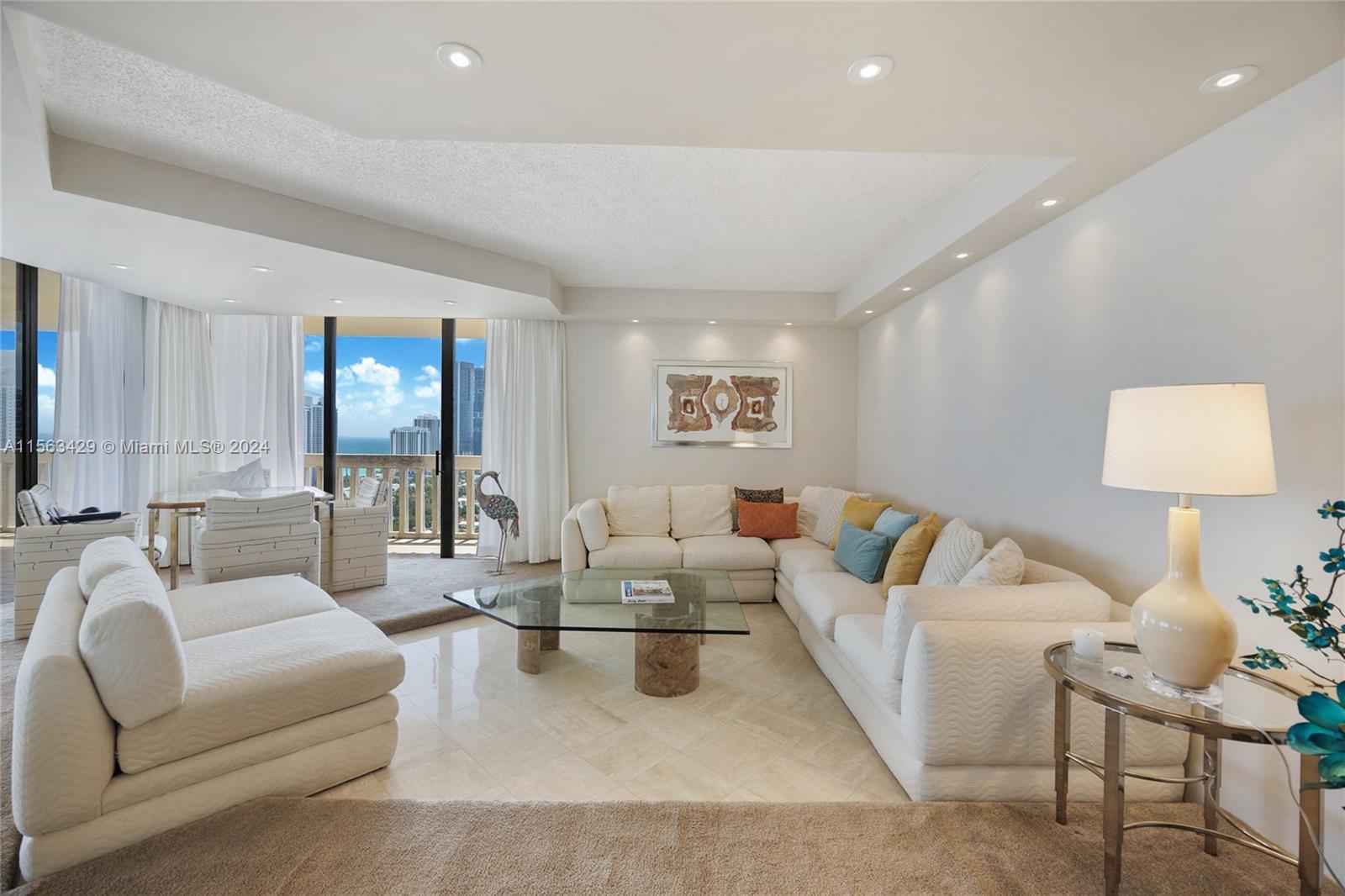 Aventura, Florida 33180, 3 Bedrooms Bedrooms, ,2 BathroomsBathrooms,Residential,For Sale,A11563429