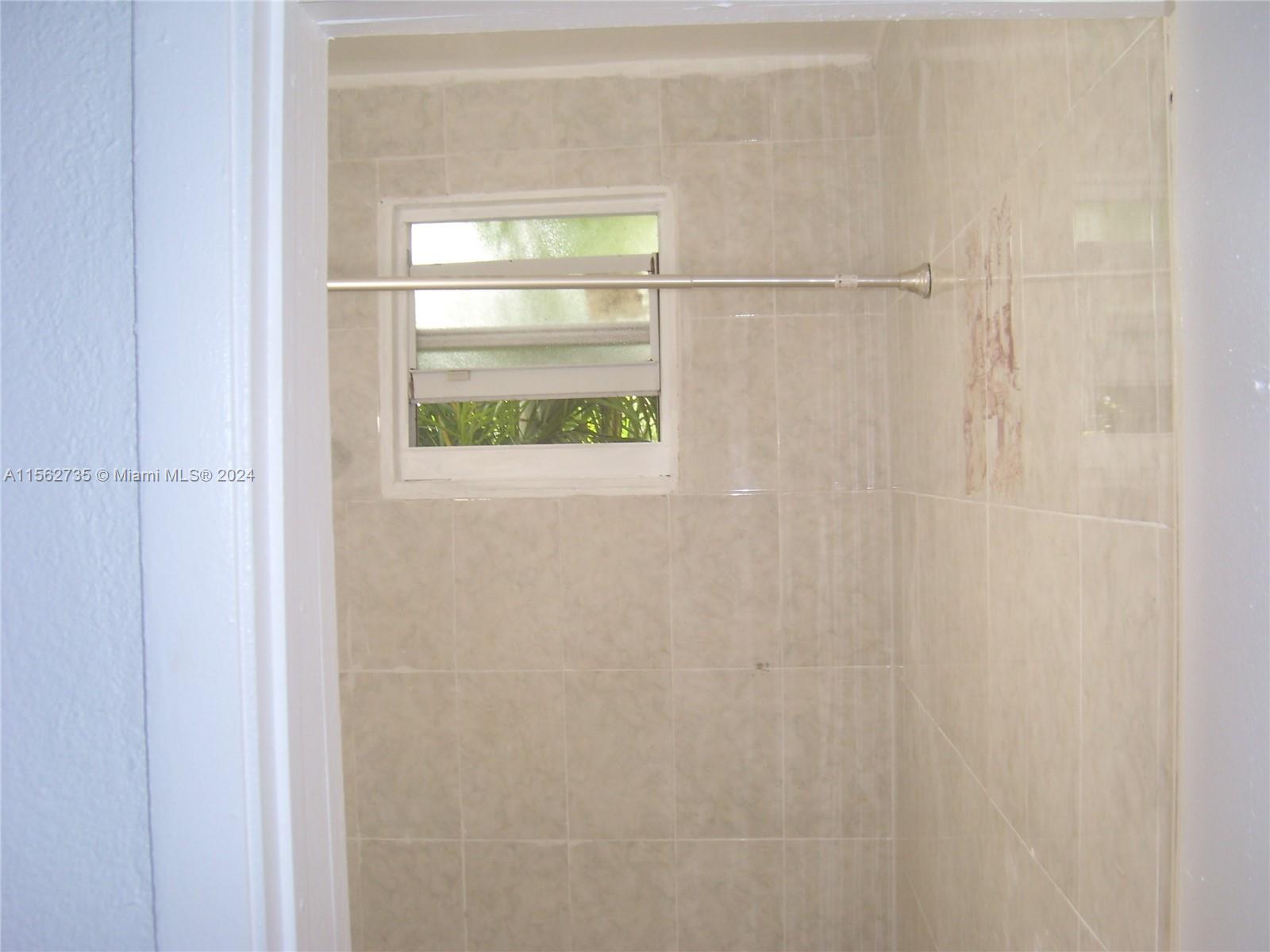 6912 NE 5th Ave B, Miami, Florida 33138, 1 Bedroom Bedrooms, ,1 BathroomBathrooms,Residentiallease,For Rent,6912 NE 5th Ave B,A11562735