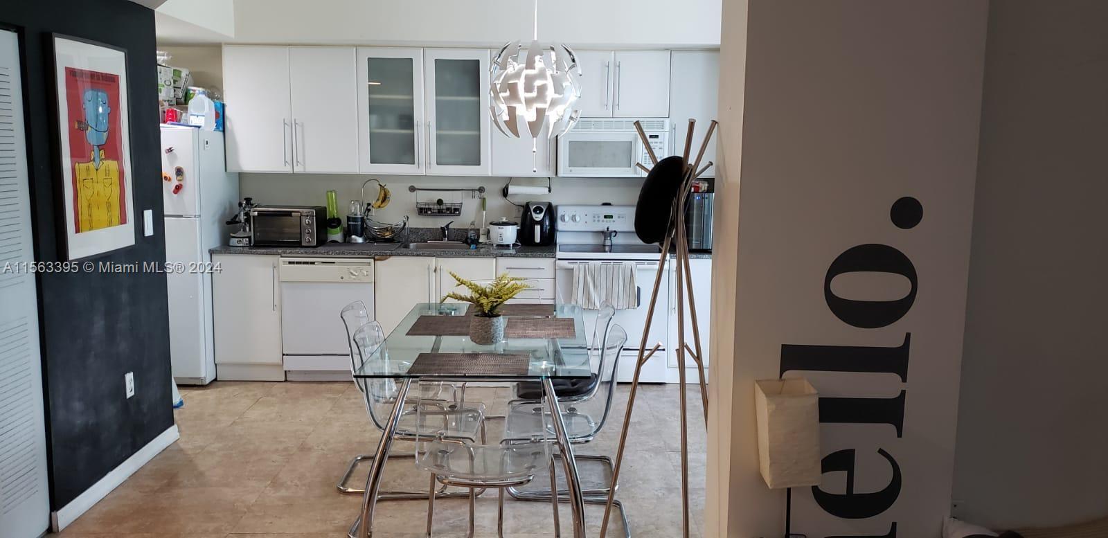 275 NE 18th St 308, Miami, Florida 33132, ,1 BathroomBathrooms,Residentiallease,For Rent,275 NE 18th St 308,A11563395