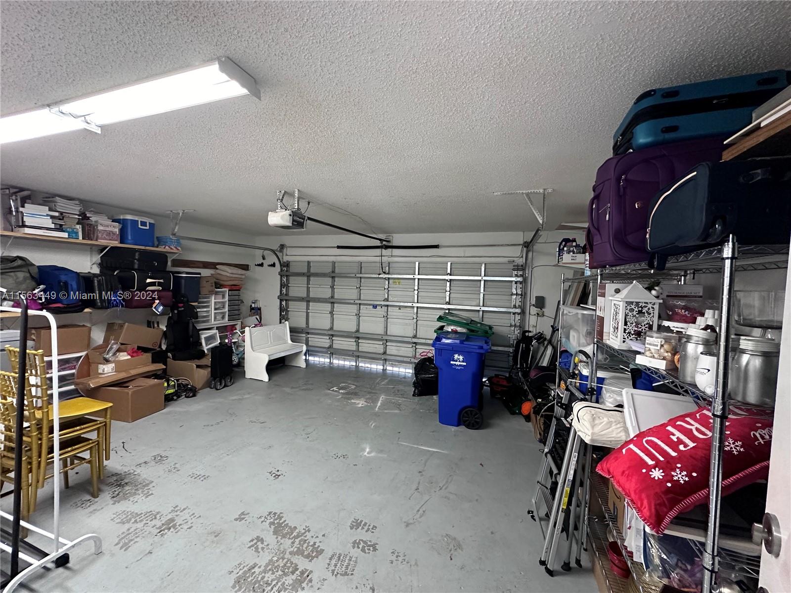 Listing Photo 14