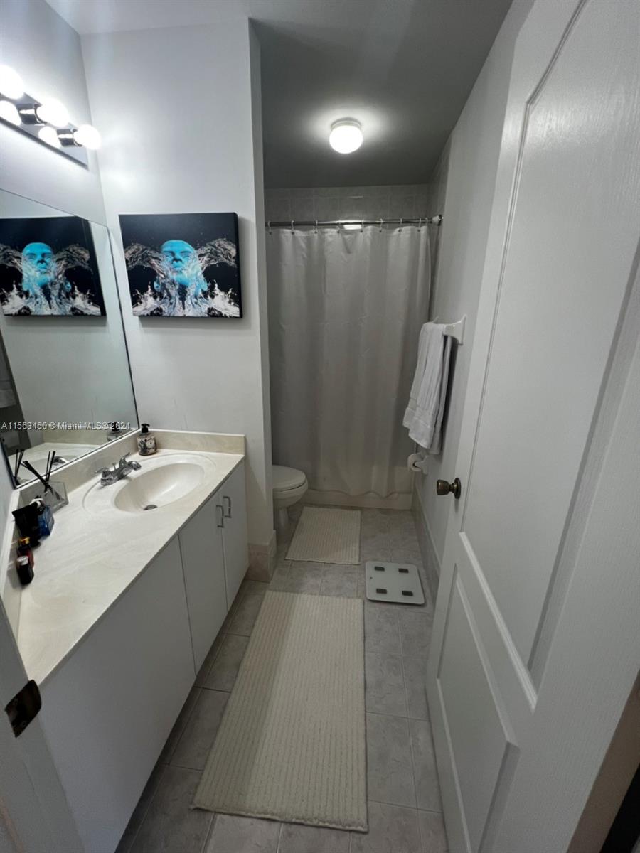 18754 NW 84th Psge 1802, Hialeah, Florida 33015, 4 Bedrooms Bedrooms, ,3 BathroomsBathrooms,Residentiallease,For Rent,18754 NW 84th Psge 1802,A11563450