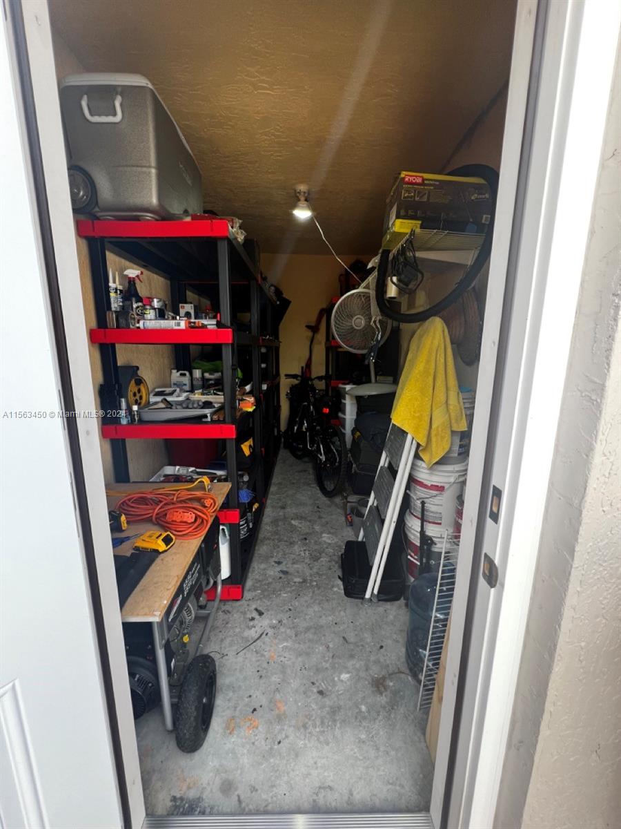 18754 NW 84th Psge 1802, Hialeah, Florida 33015, 4 Bedrooms Bedrooms, ,3 BathroomsBathrooms,Residentiallease,For Rent,18754 NW 84th Psge 1802,A11563450