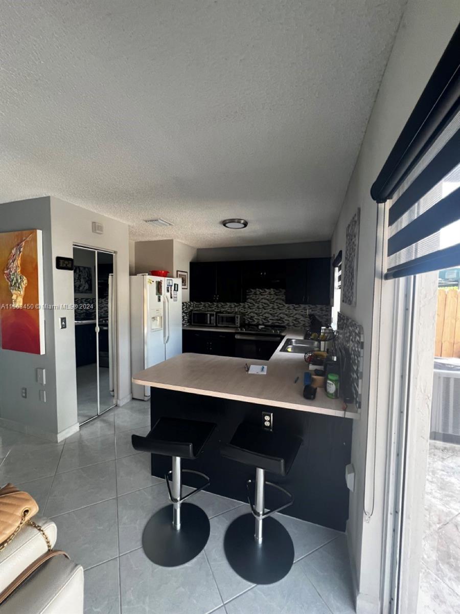 18754 NW 84th Psge 1802, Hialeah, Florida 33015, 4 Bedrooms Bedrooms, ,3 BathroomsBathrooms,Residentiallease,For Rent,18754 NW 84th Psge 1802,A11563450