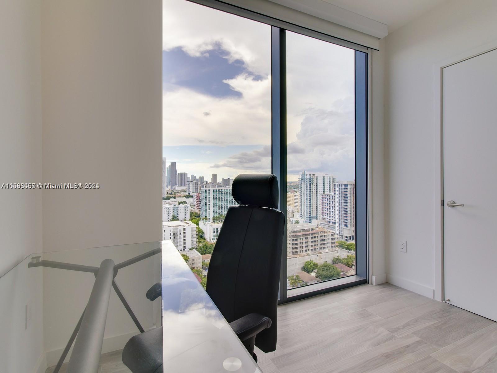 460 NE 28th St 2008, Miami, Florida 33137, 3 Bedrooms Bedrooms, ,2 BathroomsBathrooms,Residentiallease,For Rent,460 NE 28th St 2008,A11563457