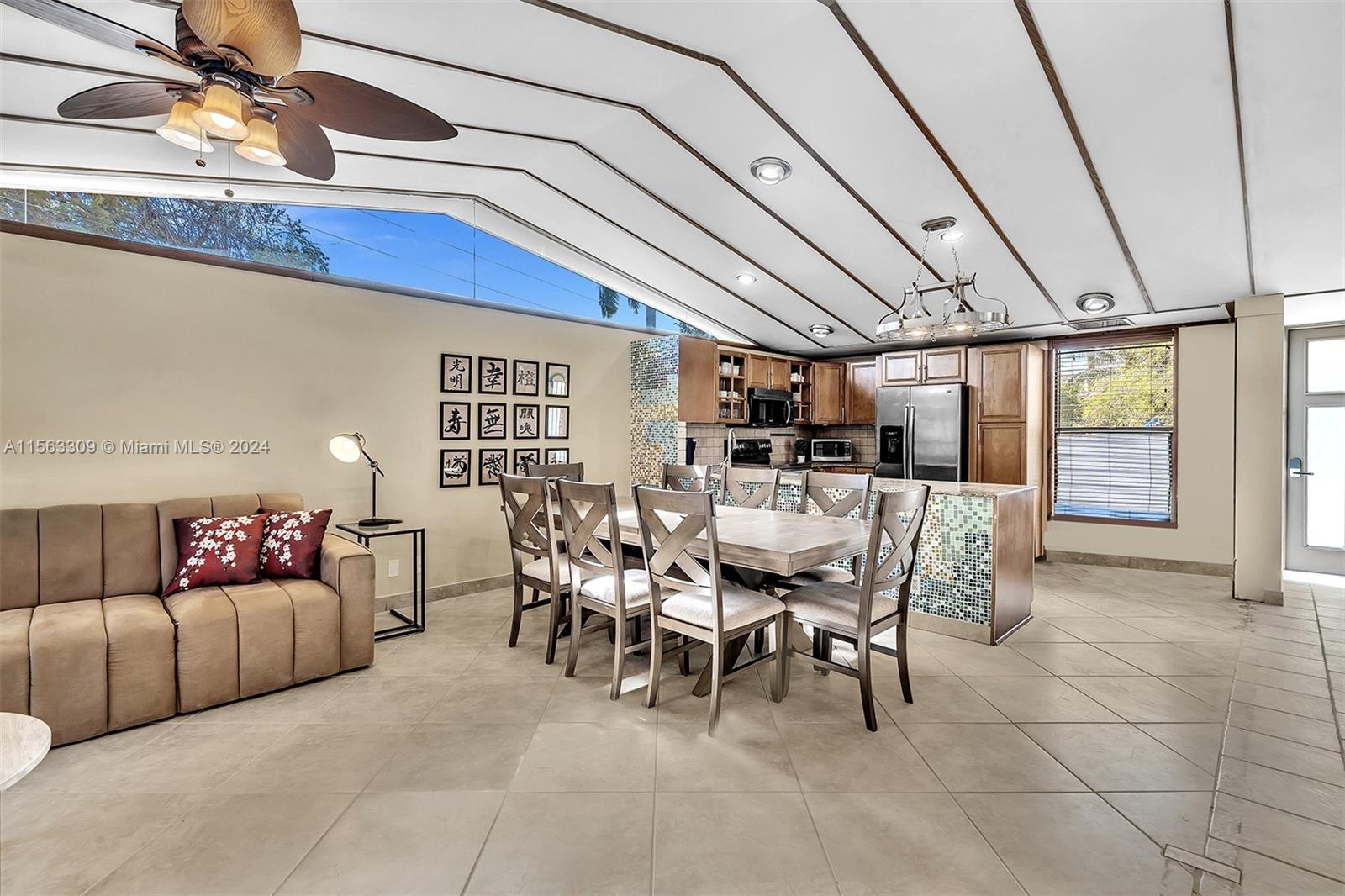 2915 Arthur St, Hollywood, Florida 33020, 4 Bedrooms Bedrooms, ,2 BathroomsBathrooms,Residential,For Sale,2915 Arthur St,A11563309