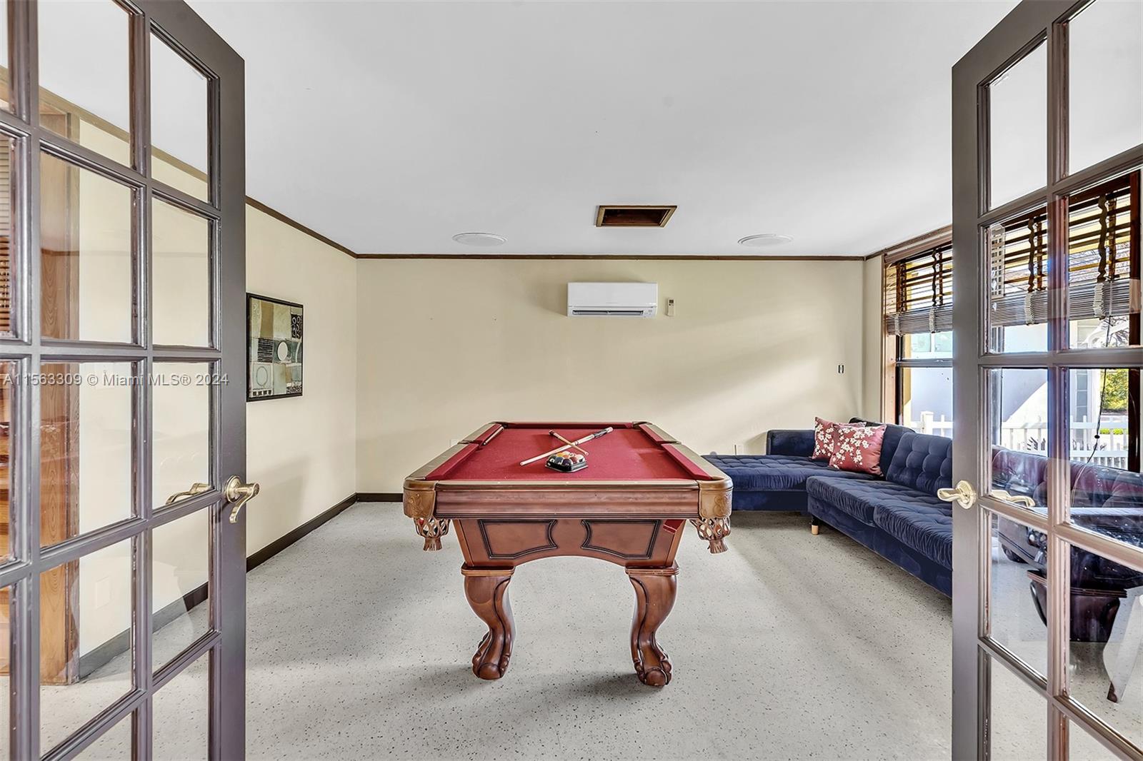 2915 Arthur St, Hollywood, Florida 33020, 4 Bedrooms Bedrooms, ,2 BathroomsBathrooms,Residential,For Sale,2915 Arthur St,A11563309