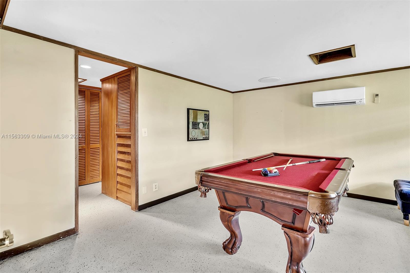 2915 Arthur St, Hollywood, Florida 33020, 4 Bedrooms Bedrooms, ,2 BathroomsBathrooms,Residential,For Sale,2915 Arthur St,A11563309