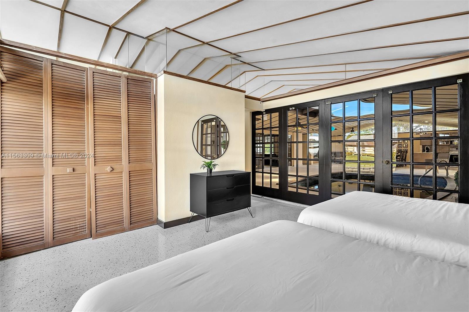 2915 Arthur St, Hollywood, Florida 33020, 4 Bedrooms Bedrooms, ,2 BathroomsBathrooms,Residential,For Sale,2915 Arthur St,A11563309