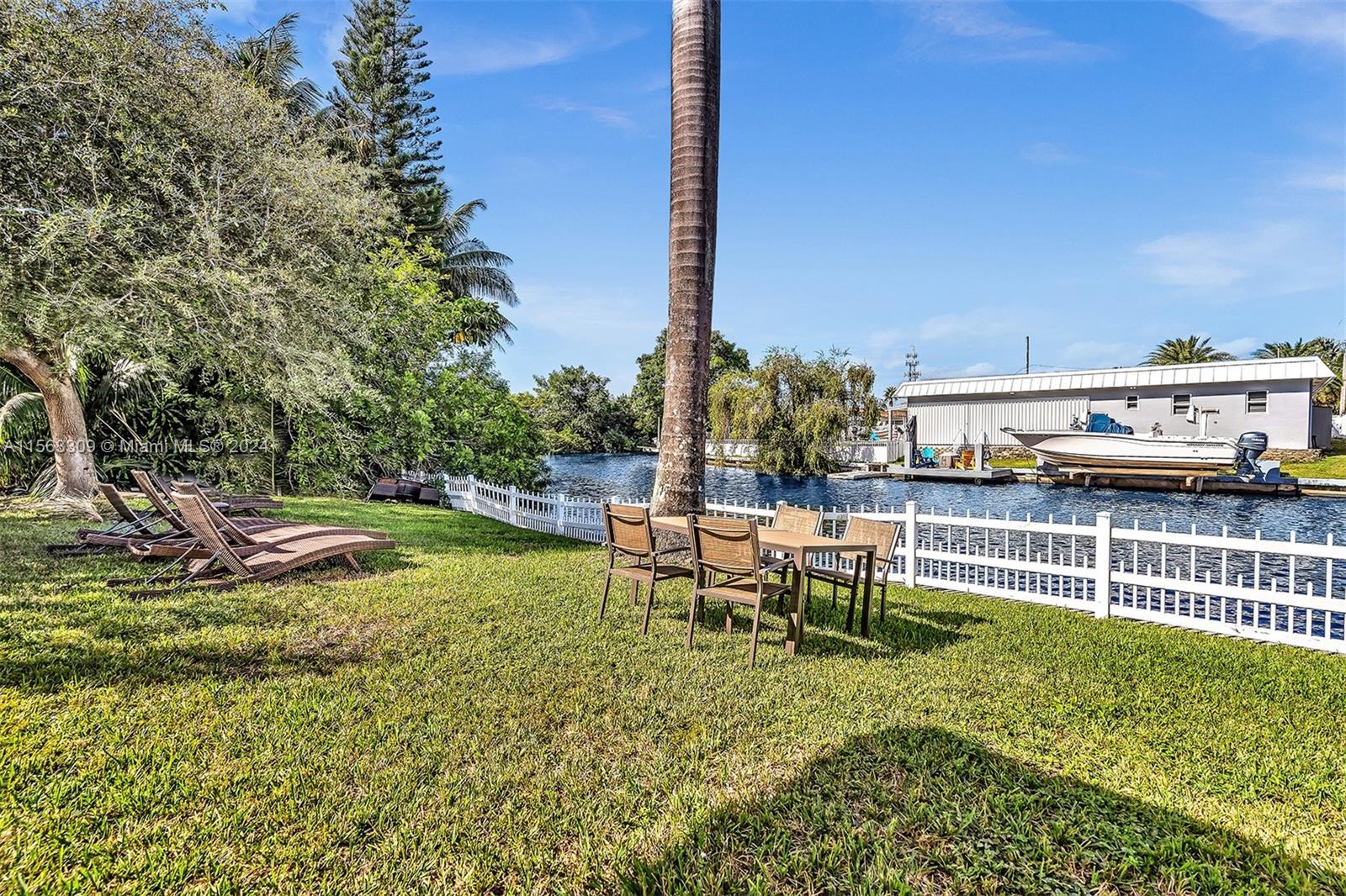 2915 Arthur St, Hollywood, Florida 33020, 4 Bedrooms Bedrooms, ,2 BathroomsBathrooms,Residential,For Sale,2915 Arthur St,A11563309