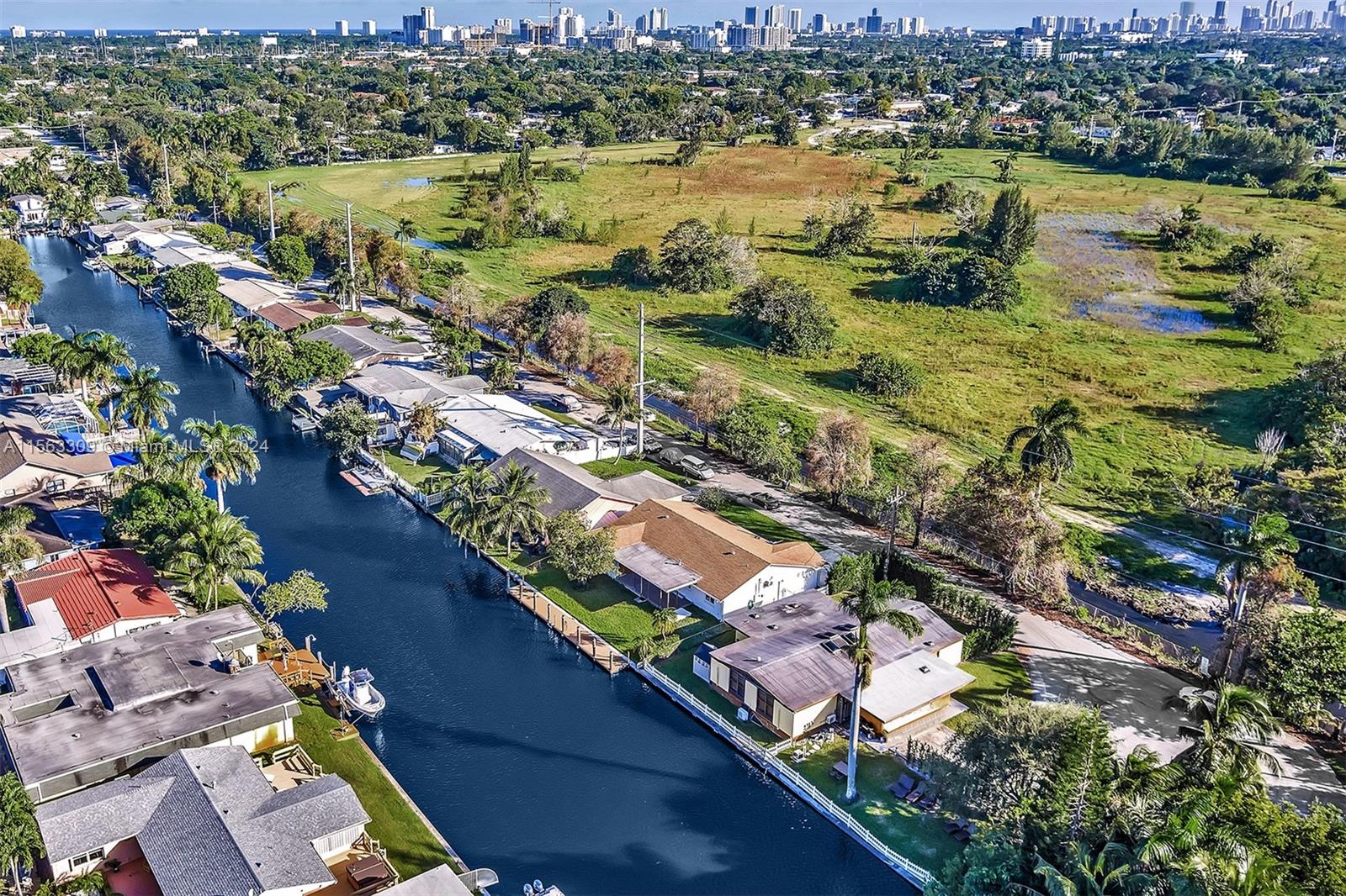 2915 Arthur St, Hollywood, Florida 33020, 4 Bedrooms Bedrooms, ,2 BathroomsBathrooms,Residential,For Sale,2915 Arthur St,A11563309