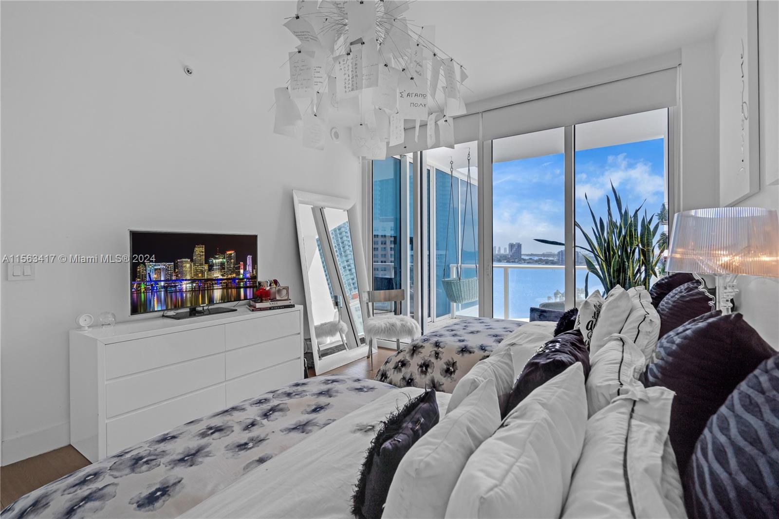 2020 N Bayshore Dr 1102, Miami, Florida 33137, 3 Bedrooms Bedrooms, ,3 BathroomsBathrooms,Residentiallease,For Rent,2020 N Bayshore Dr 1102,A11563417