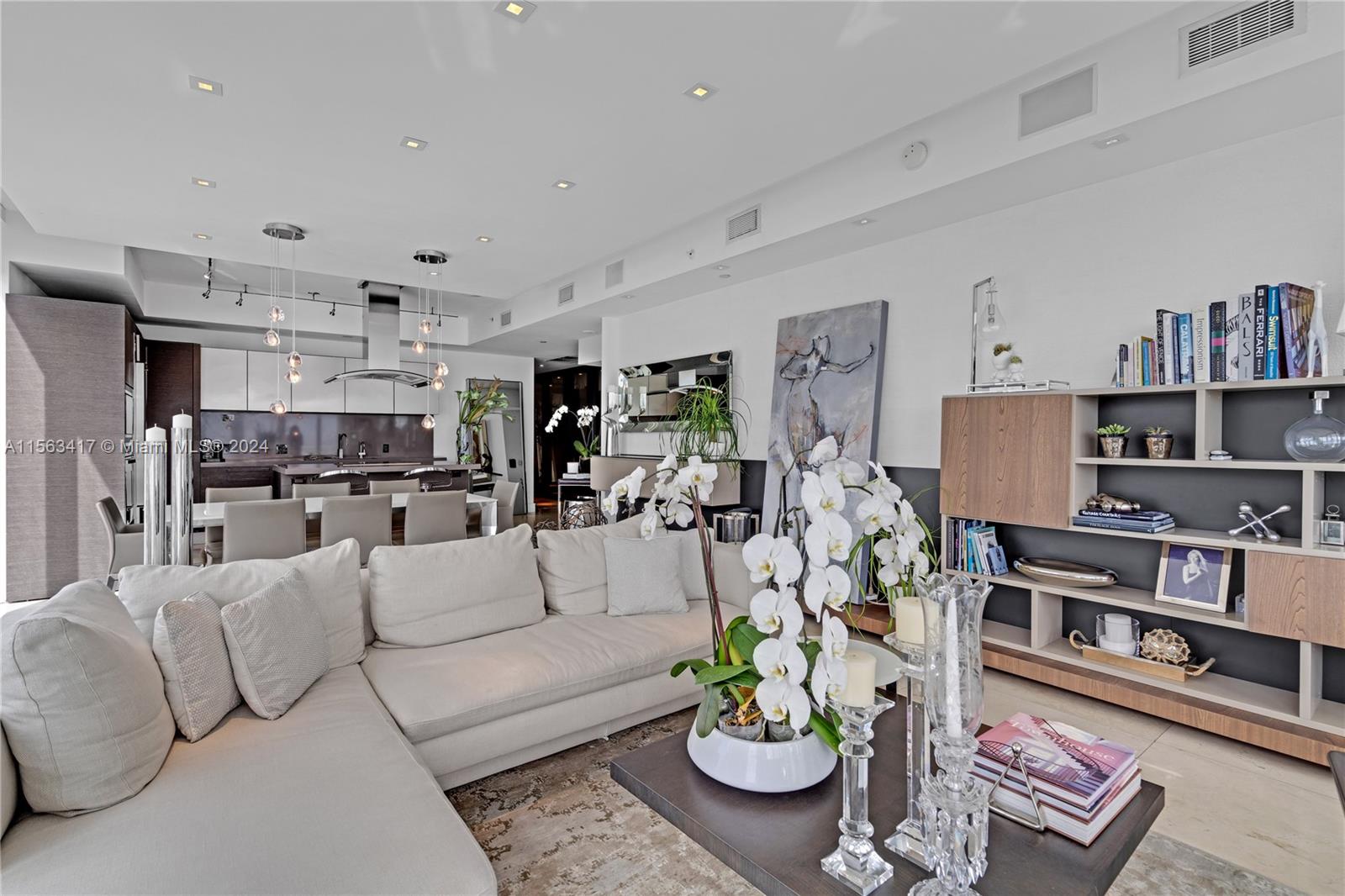 2020 N Bayshore Dr 1102, Miami, Florida 33137, 3 Bedrooms Bedrooms, ,3 BathroomsBathrooms,Residentiallease,For Rent,2020 N Bayshore Dr 1102,A11563417