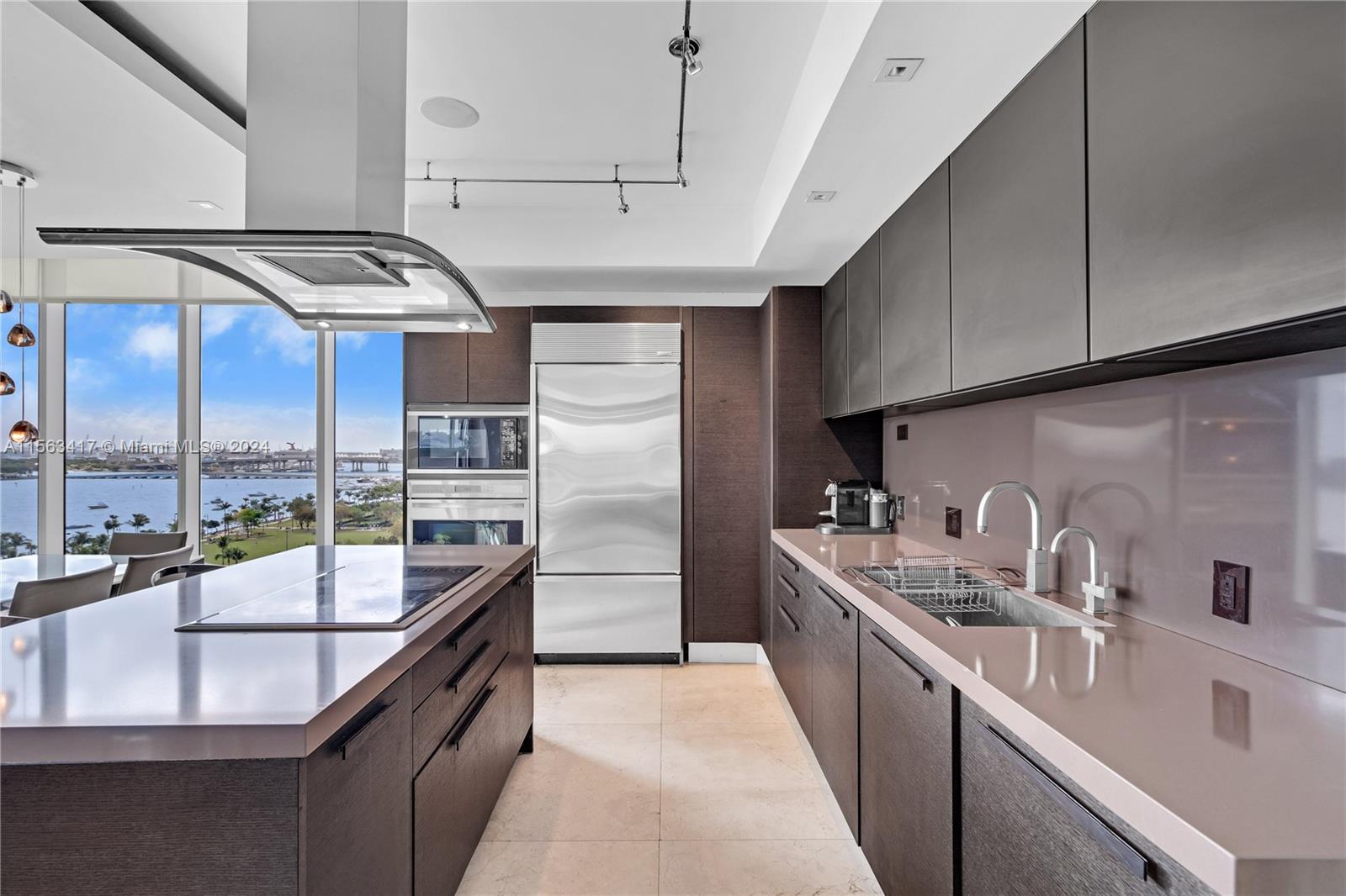 2020 N Bayshore Dr 1102, Miami, Florida 33137, 3 Bedrooms Bedrooms, ,3 BathroomsBathrooms,Residentiallease,For Rent,2020 N Bayshore Dr 1102,A11563417