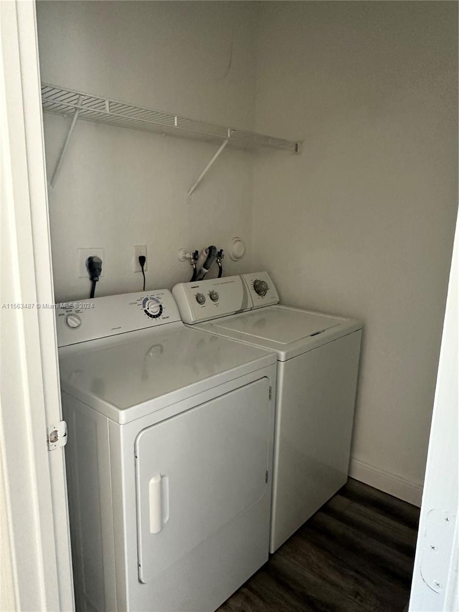 2579 SE 13th Ct, Homestead, Florida 33035, 3 Bedrooms Bedrooms, ,3 BathroomsBathrooms,Residential,For Sale,2579 SE 13th Ct,A11563487