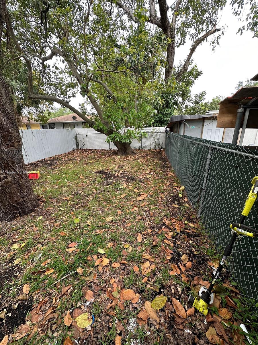 7754 NW 8th Ct A, Miami, Florida 33150, 4 Bedrooms Bedrooms, ,3 BathroomsBathrooms,Residentiallease,For Rent,7754 NW 8th Ct A,A11563475