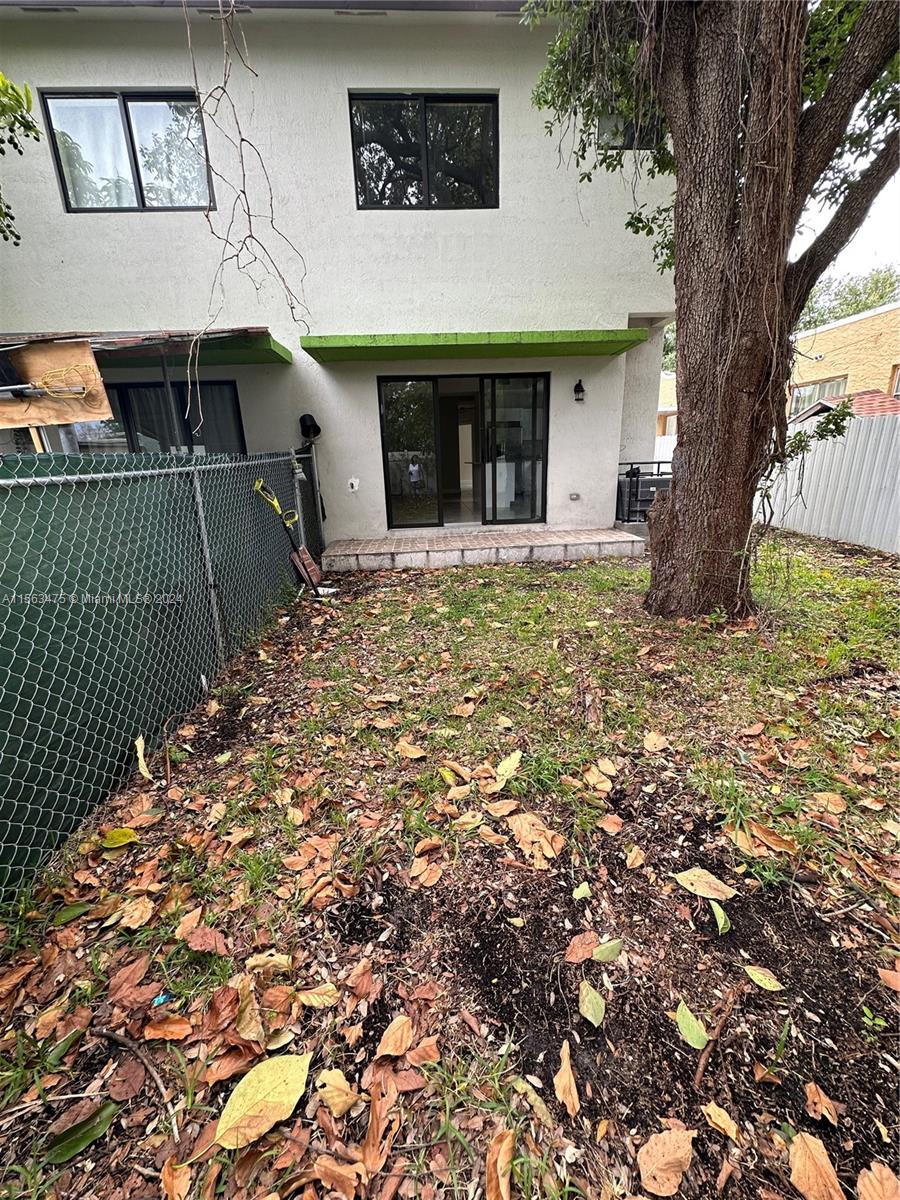 7754 NW 8th Ct A, Miami, Florida 33150, 4 Bedrooms Bedrooms, ,3 BathroomsBathrooms,Residentiallease,For Rent,7754 NW 8th Ct A,A11563475