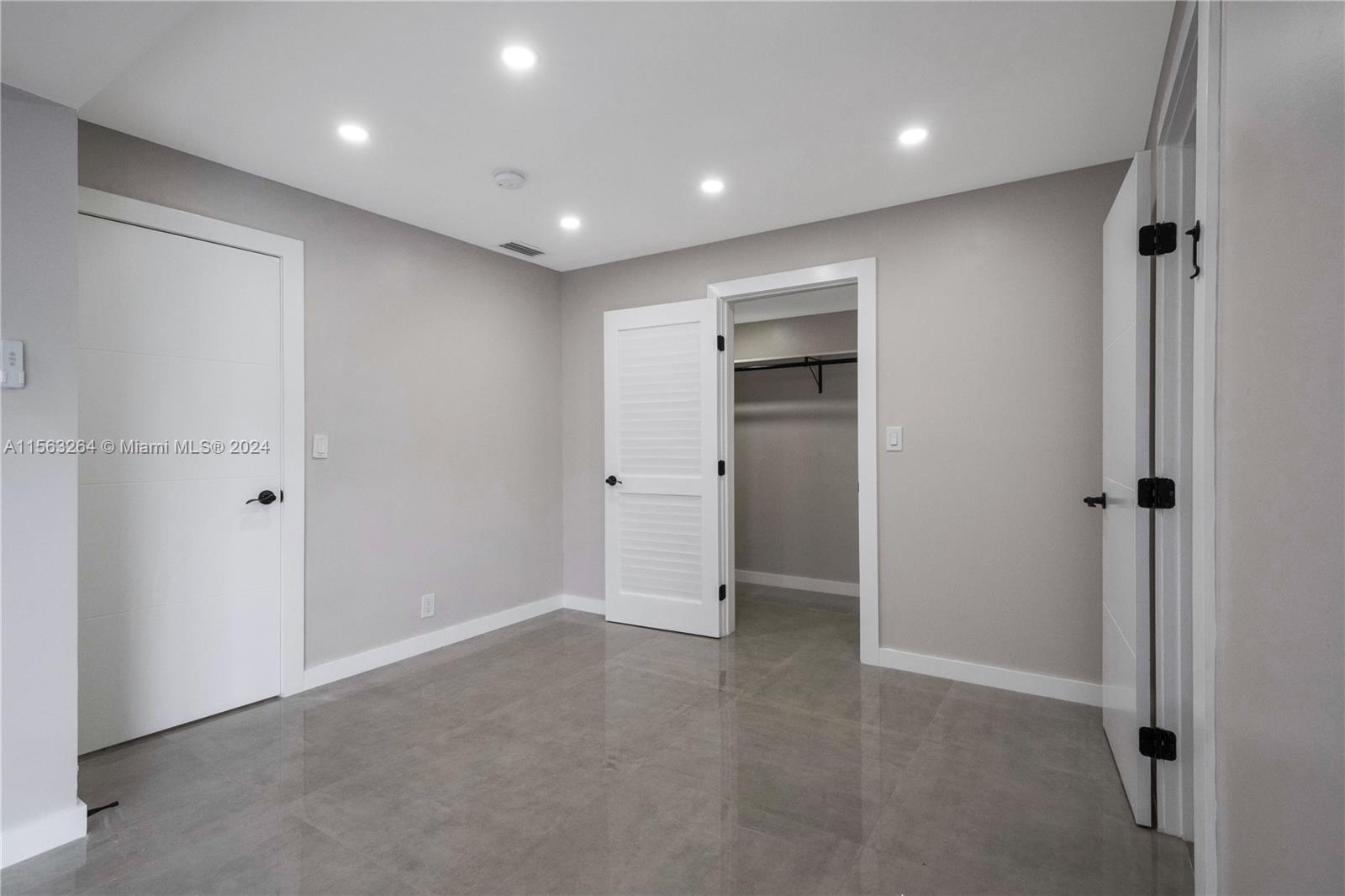 5316 Jackson St, Hollywood, Florida 33021, 3 Bedrooms Bedrooms, ,2 BathroomsBathrooms,Residential,For Sale,5316 Jackson St,A11563264