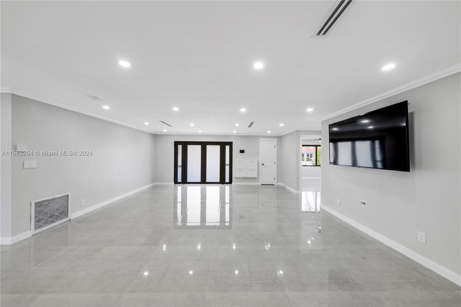 5316 Jackson St, Hollywood, Florida 33021, 3 Bedrooms Bedrooms, ,2 BathroomsBathrooms,Residential,For Sale,5316 Jackson St,A11563264