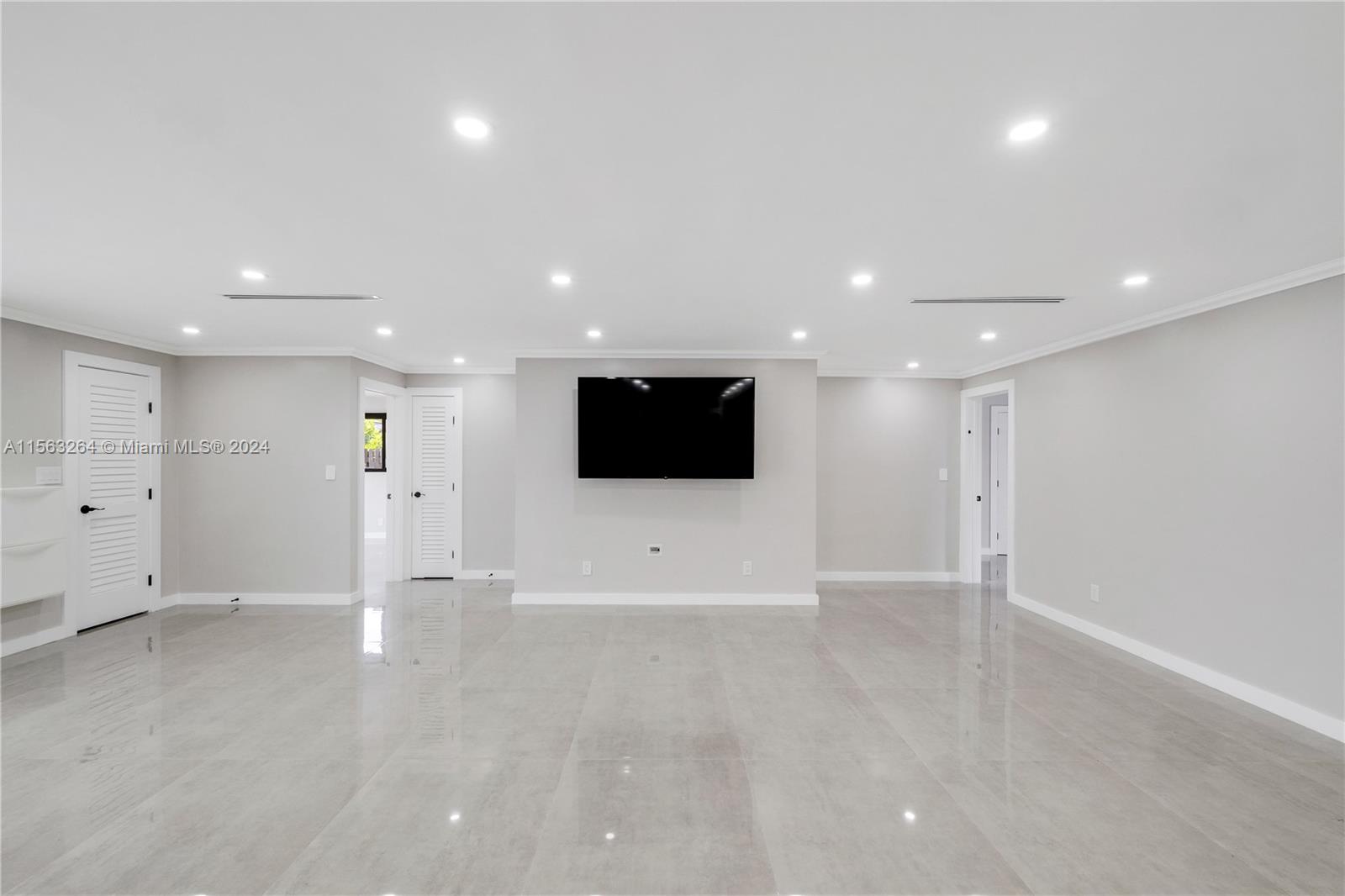 5316 Jackson St, Hollywood, Florida 33021, 3 Bedrooms Bedrooms, ,2 BathroomsBathrooms,Residential,For Sale,5316 Jackson St,A11563264