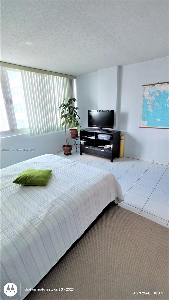 7135 Collins Ave 1013, Miami Beach, Florida 33141, 1 Bedroom Bedrooms, ,2 BathroomsBathrooms,Residentiallease,For Rent,7135 Collins Ave 1013,A11563517