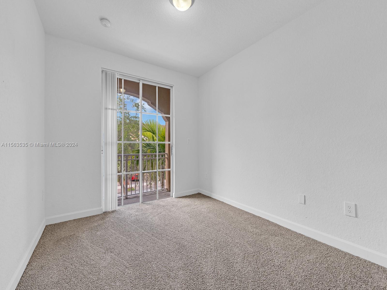 1466 SE 25th Ave, Homestead, Florida 33035, 3 Bedrooms Bedrooms, ,3 BathroomsBathrooms,Residential,For Sale,1466 SE 25th Ave,A11563535