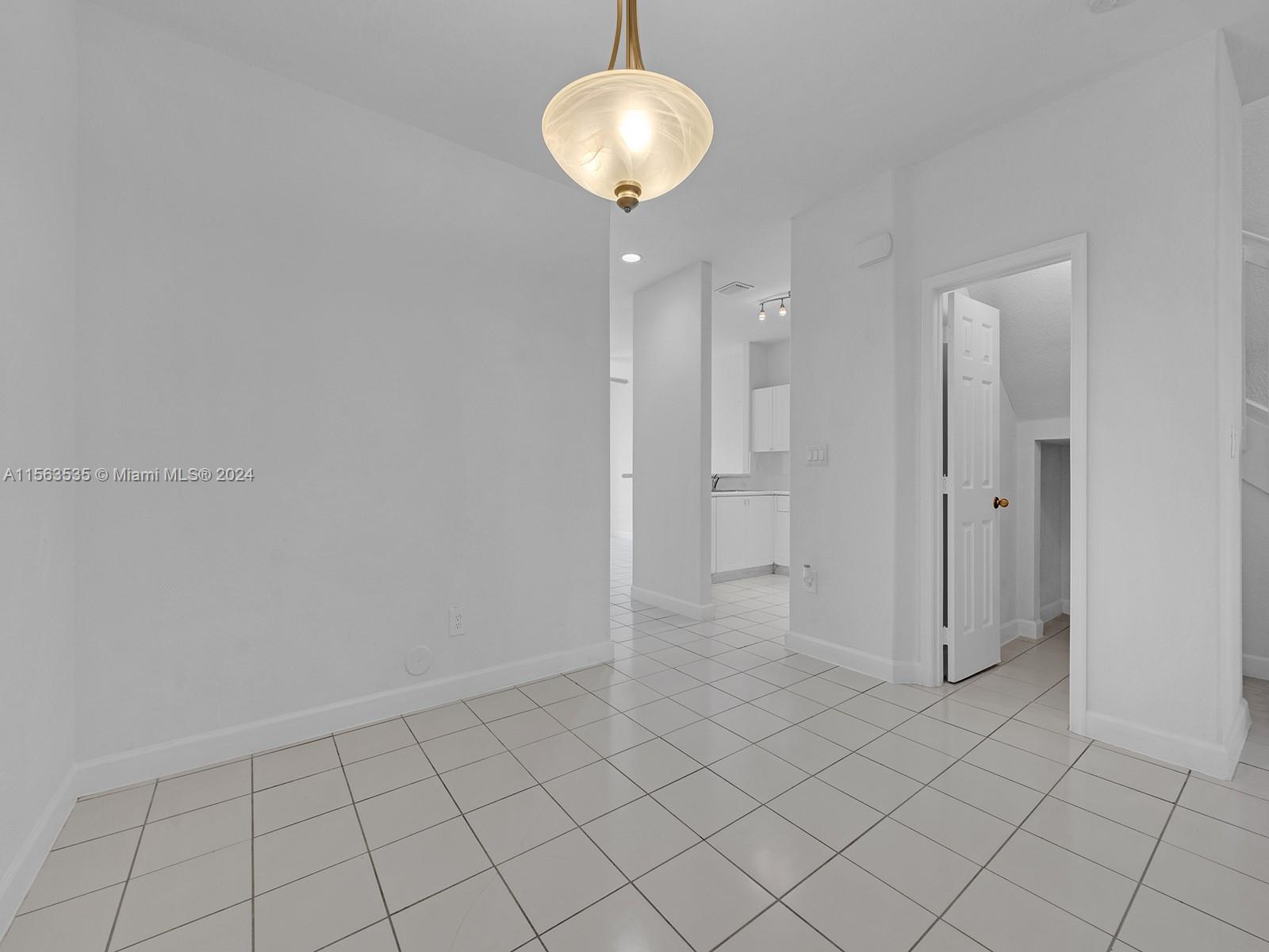 1466 SE 25th Ave, Homestead, Florida 33035, 3 Bedrooms Bedrooms, ,3 BathroomsBathrooms,Residential,For Sale,1466 SE 25th Ave,A11563535