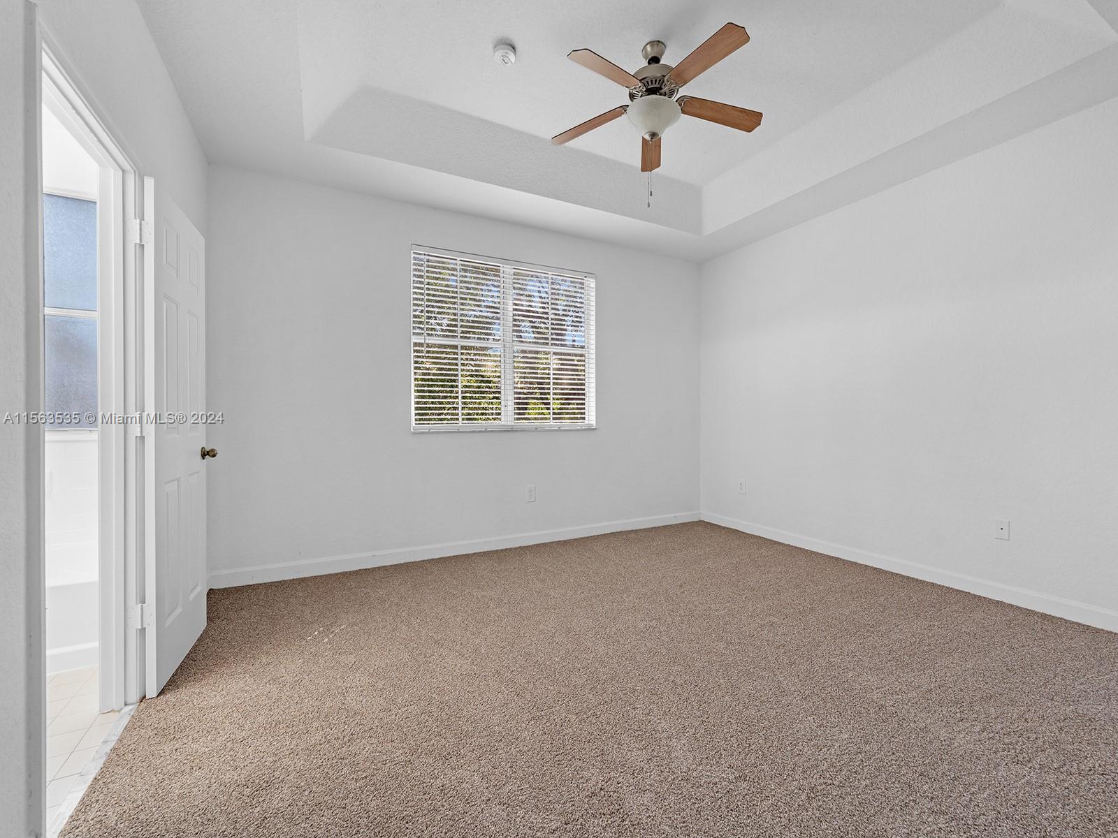 1466 SE 25th Ave, Homestead, Florida 33035, 3 Bedrooms Bedrooms, ,3 BathroomsBathrooms,Residential,For Sale,1466 SE 25th Ave,A11563535