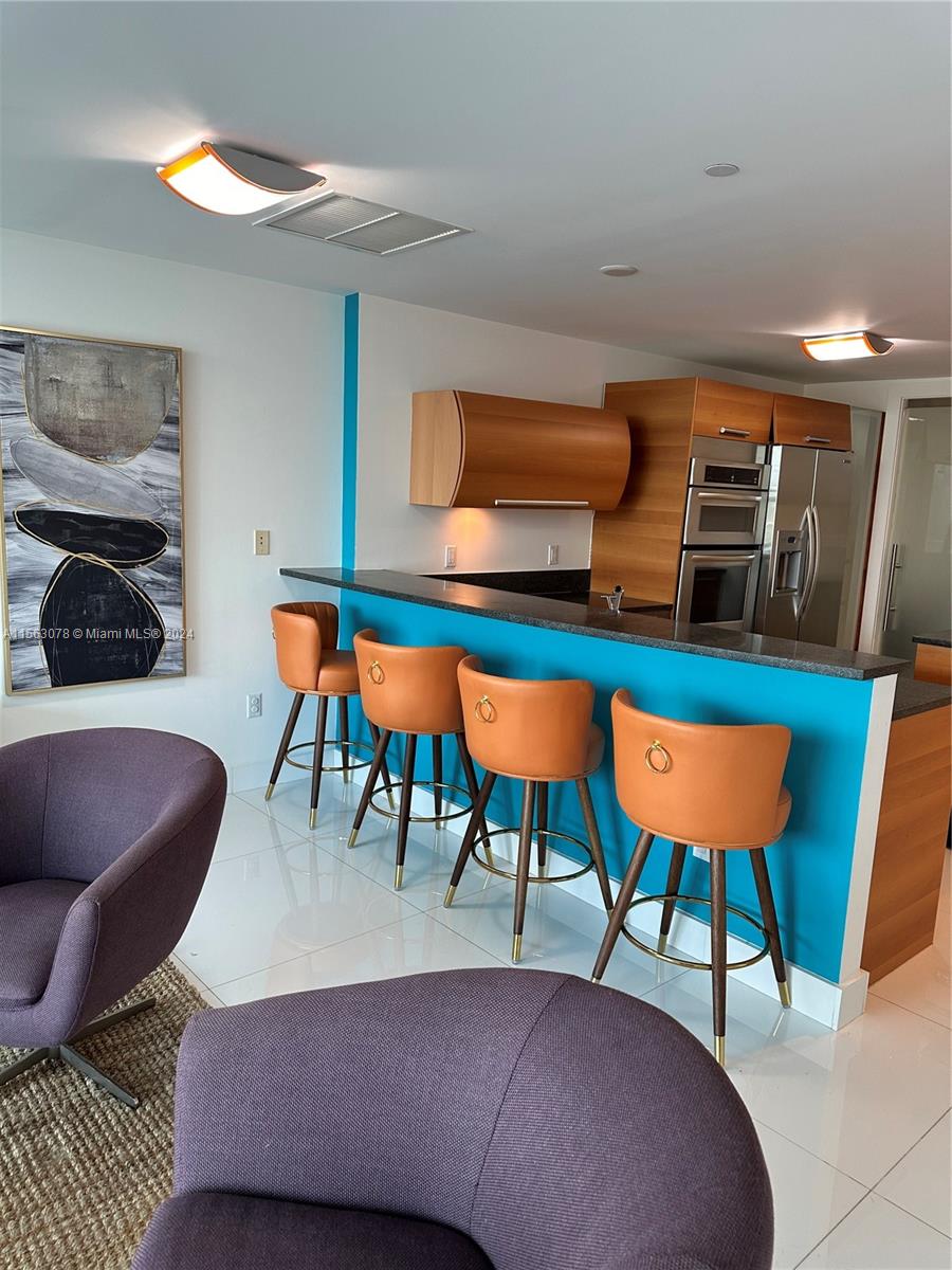 2950 NE 188th St 432, Aventura, Florida 33180, 1 Bedroom Bedrooms, ,2 BathroomsBathrooms,Residentiallease,For Rent,2950 NE 188th St 432,A11563078