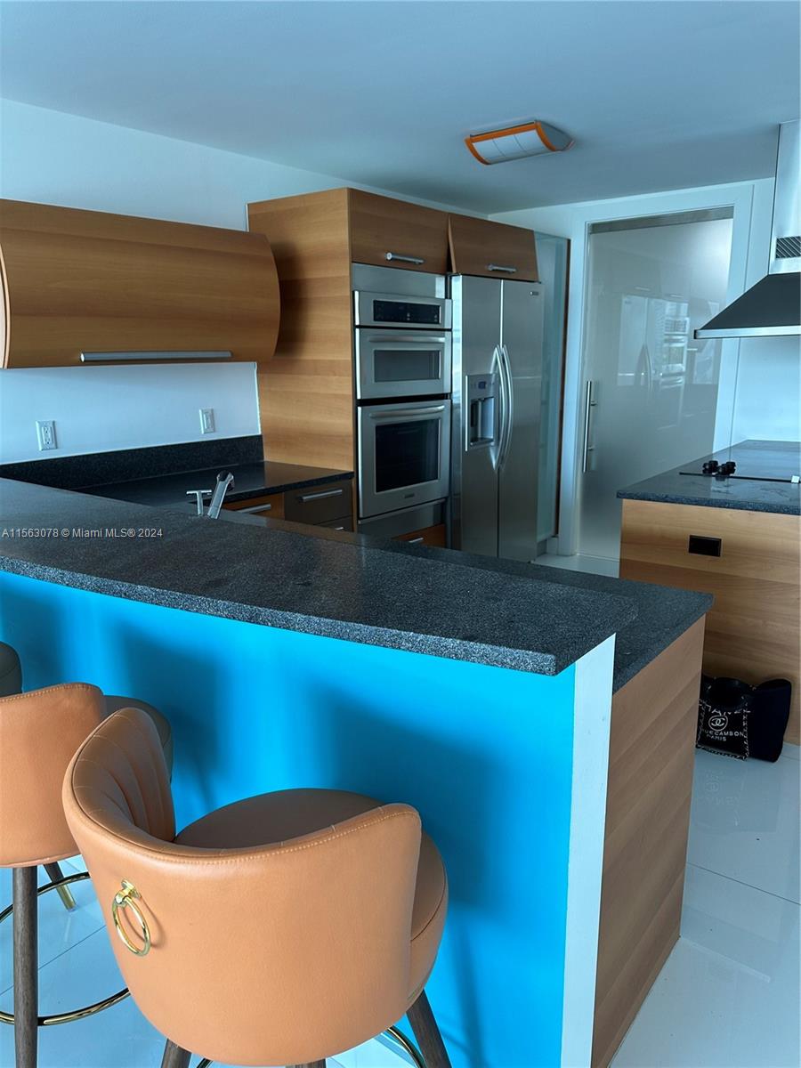 2950 NE 188th St 432, Aventura, Florida 33180, 1 Bedroom Bedrooms, ,2 BathroomsBathrooms,Residentiallease,For Rent,2950 NE 188th St 432,A11563078