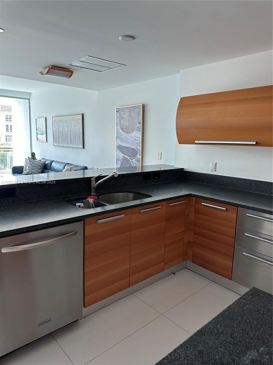 2950 NE 188th St 432, Aventura, Florida 33180, 1 Bedroom Bedrooms, ,2 BathroomsBathrooms,Residentiallease,For Rent,2950 NE 188th St 432,A11563078